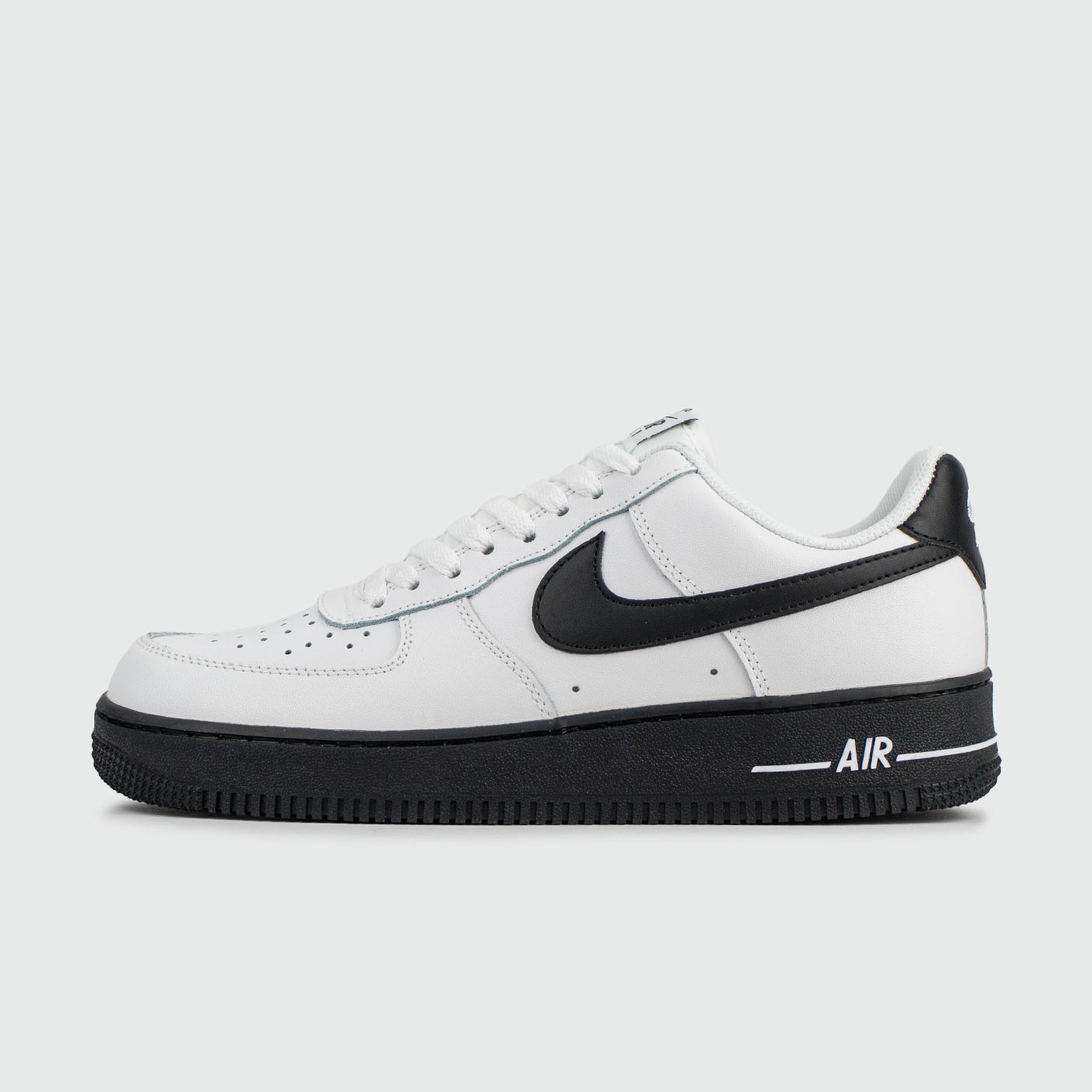 Кроссовки Nike Air Force 1 Low White / Black