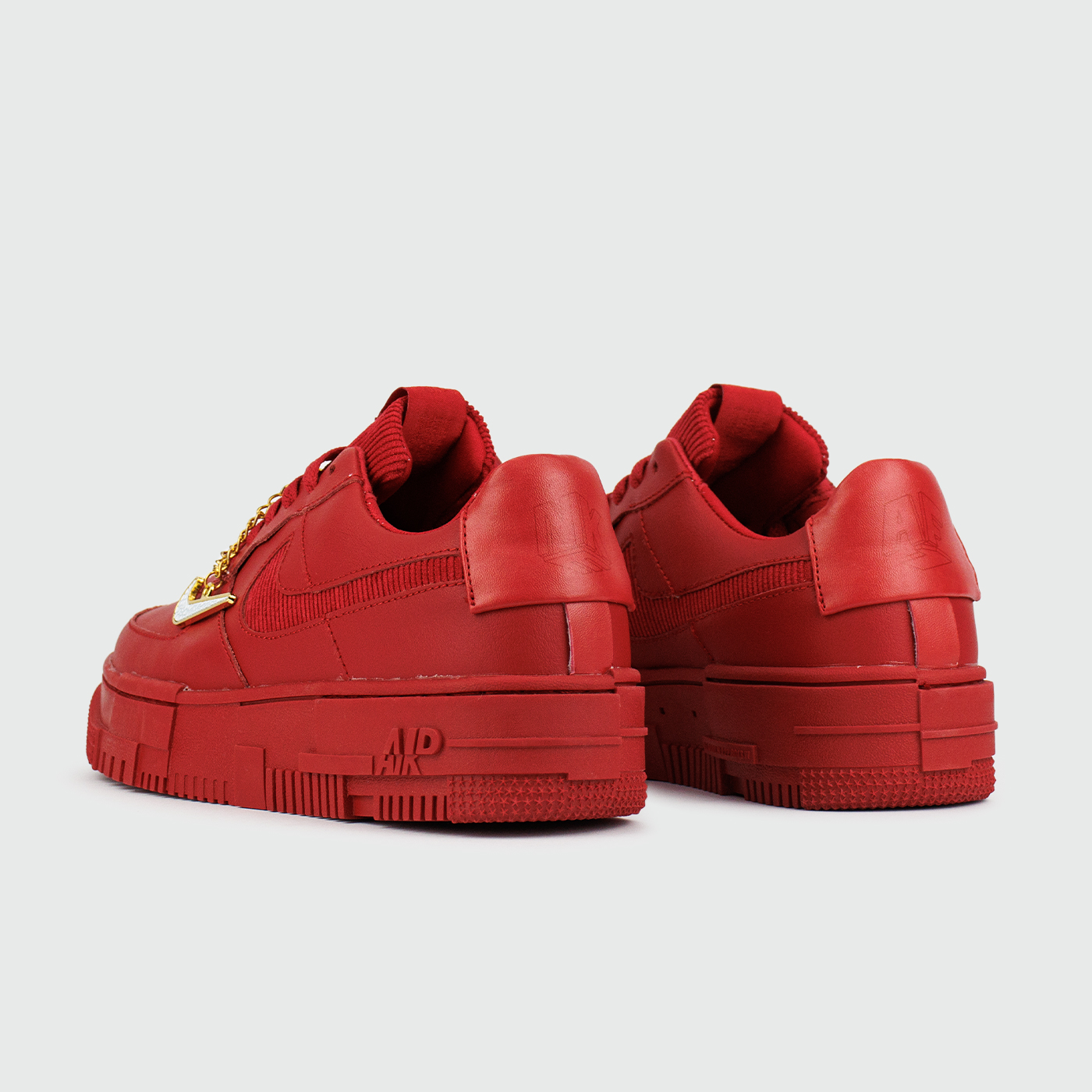 Кроссовки Nike Air Force 1 Low Pixel Wmns Red Кроссовки Nike Air Force 1 Low Pixel Wmns Red