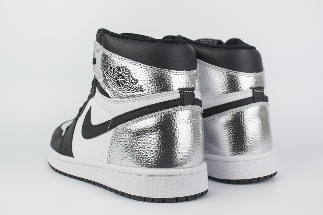 Кроссовки Nike Air Jordan 1 Silver Toe Кроссовки Nike Air Jordan 1 Silver Toe