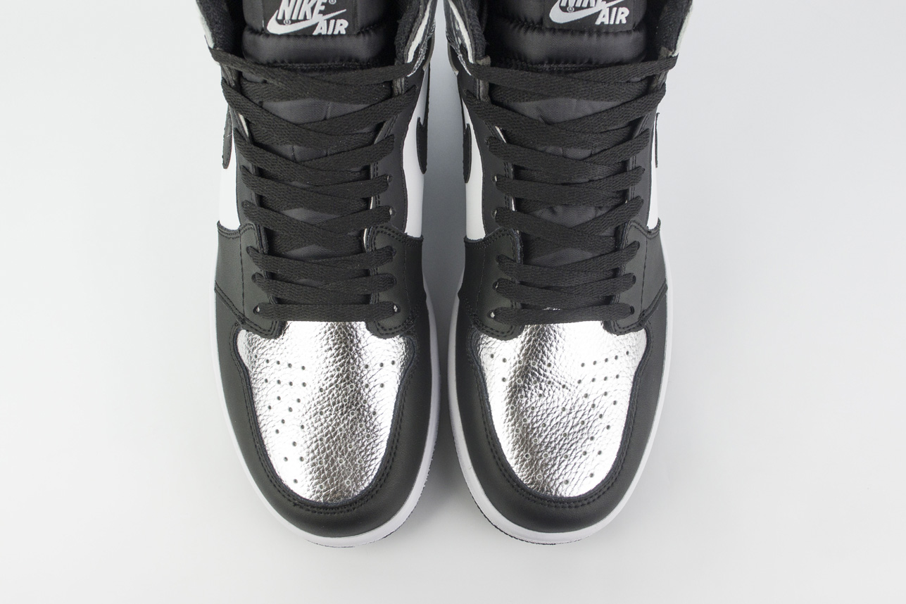 Кроссовки Nike Air Jordan 1 Silver Toe Кроссовки Nike Air Jordan 1 Silver Toe