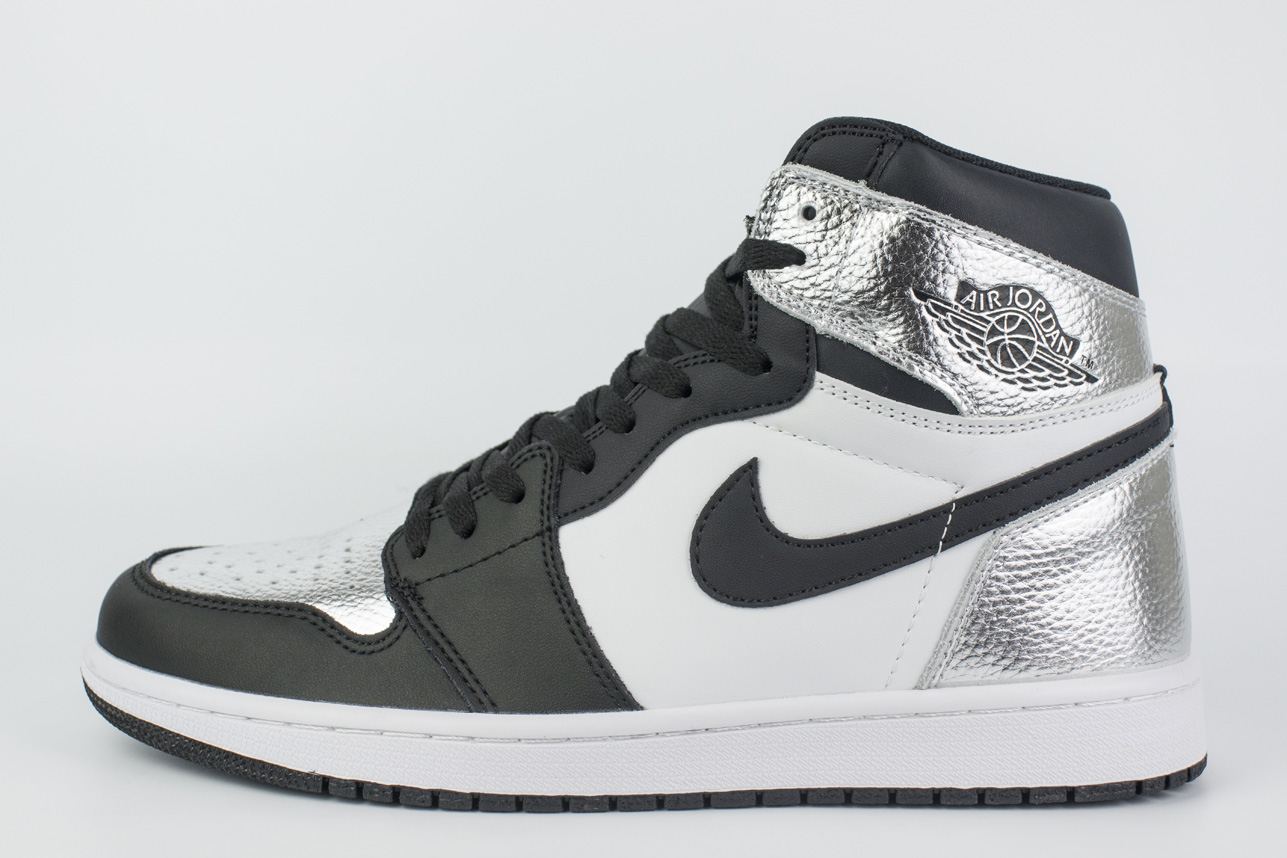 Кроссовки Nike Air Jordan 1 Silver Toe Кроссовки Nike Air Jordan 1 Silver Toe