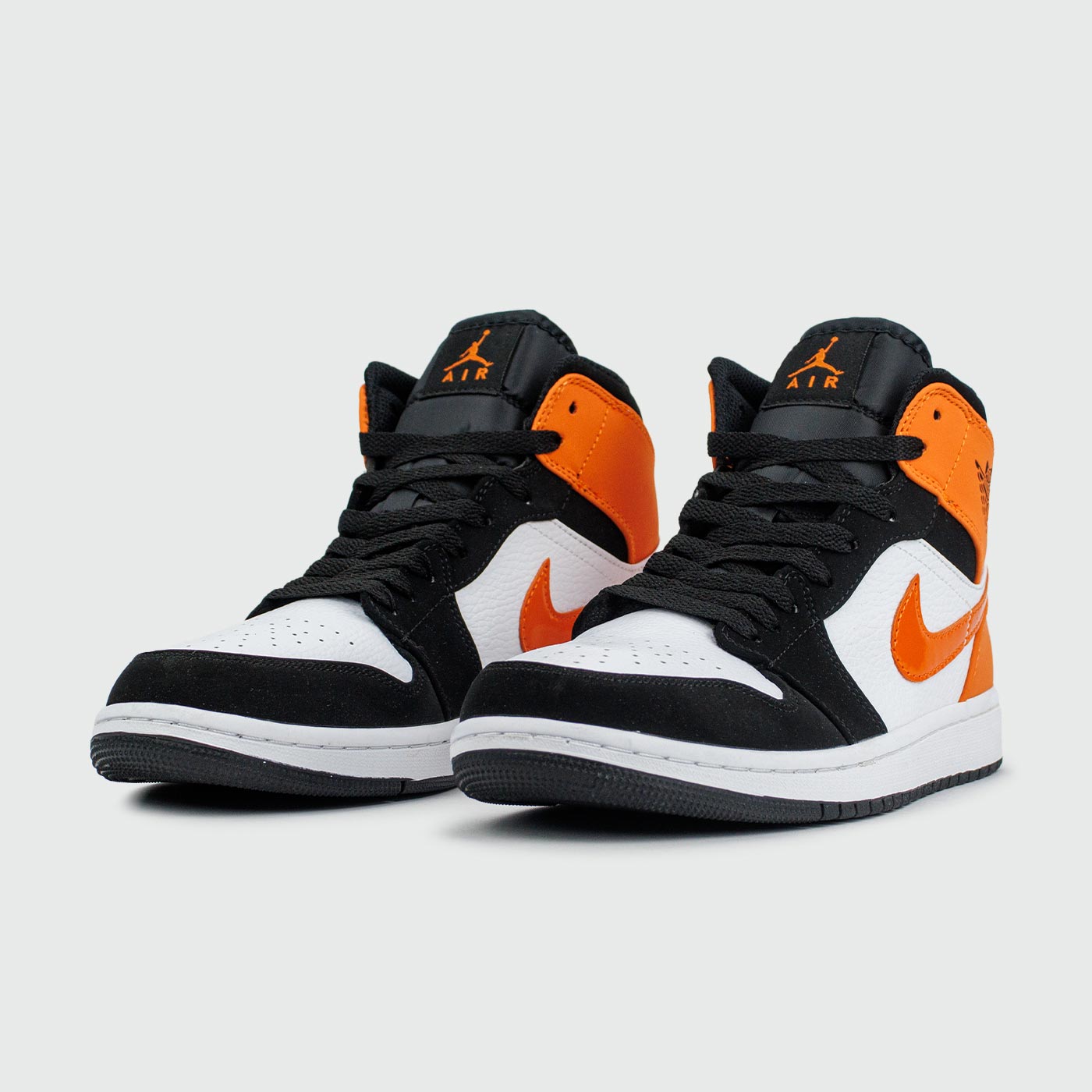 Кроссовки Nike Air Jordan 1 White / Black / Orange Кроссовки Nike Air Jordan 1 White / Black / Orange