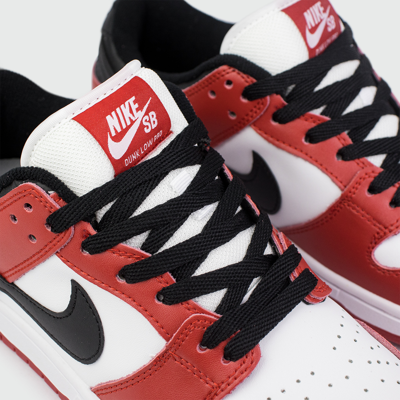 Кроссовки Nike SB Dunk Low Chicago Кроссовки Nike SB Dunk Low Chicago