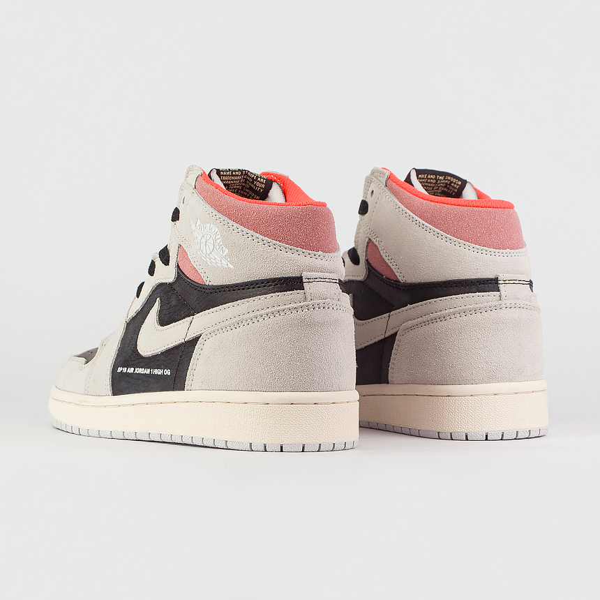 Кроссовки Nike Air Jordan 1 Neutral Grey/Hyper Crimson Кроссовки Nike Air Jordan 1 Neutral Grey/Hyper Crimson