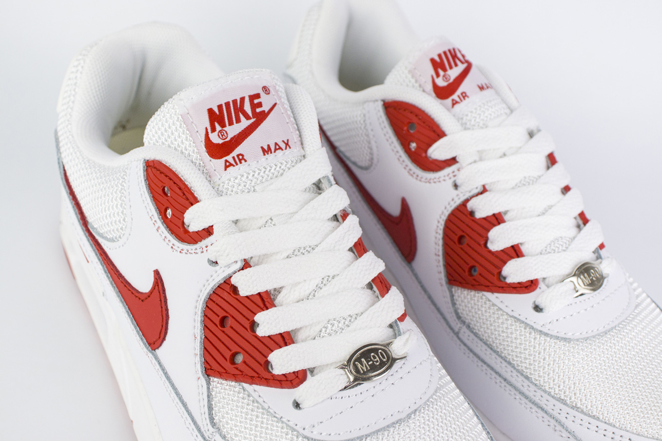 Кроссовки Nike Air Max 90 Wmns White / Red Кроссовки Nike Air Max 90 Wmns White / Red