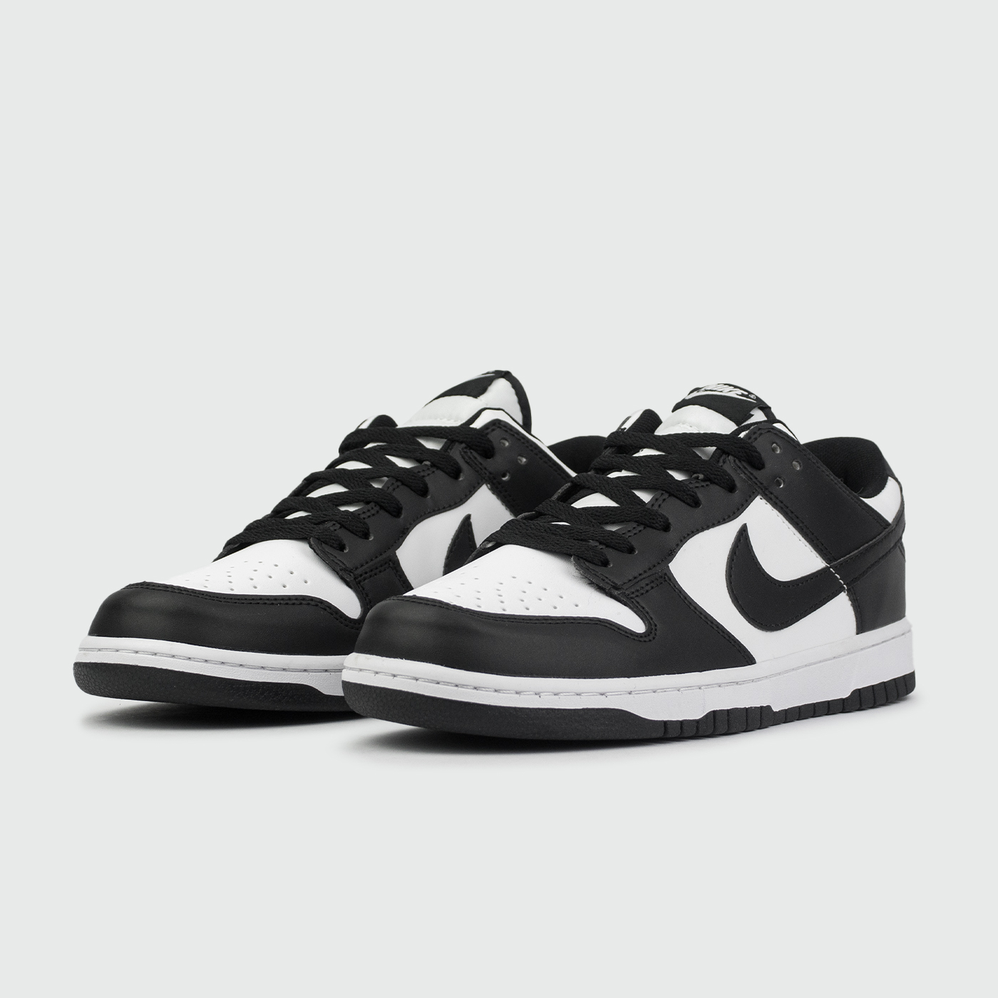 Кроссовки Nike Dunk Low Black / White Кроссовки Nike Dunk Low Black / White