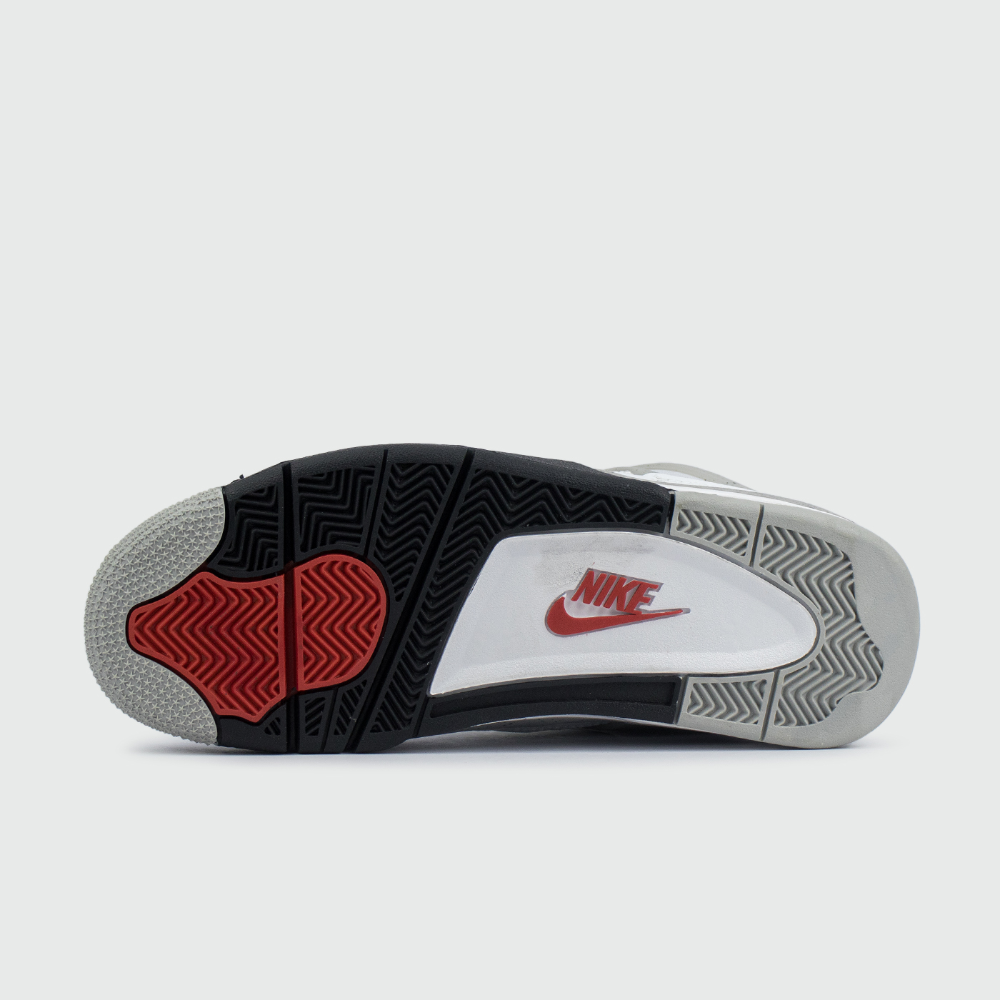 Кроссовки Nike Air Jordan 4 Retro White Cement Кроссовки Nike Air Jordan 4 Retro White Cement