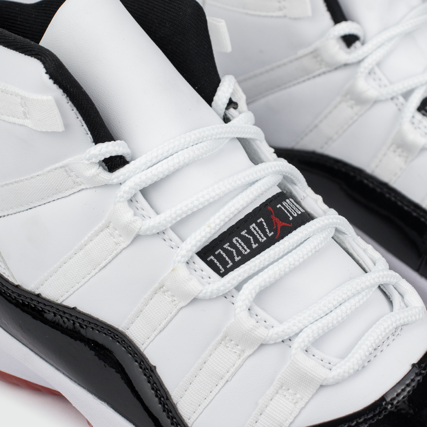 Кроссовки Nike Air Jordan 11 Gym Red Кроссовки Nike Air Jordan 11 Gym Red
