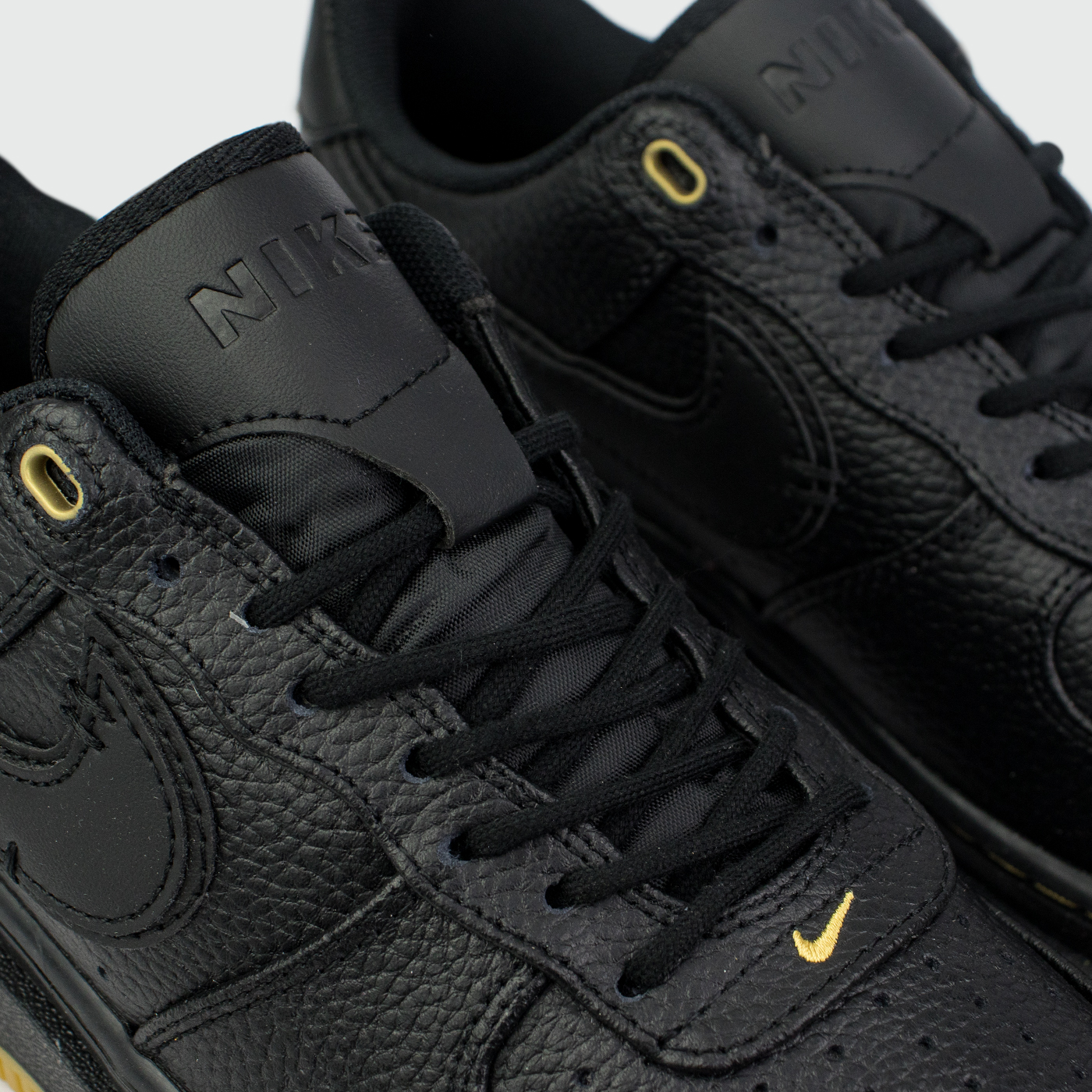 Кроссовки Nike Air Force 1 Low Luxe Black / Gum Кроссовки Nike Air Force 1 Low Luxe Black / Gum