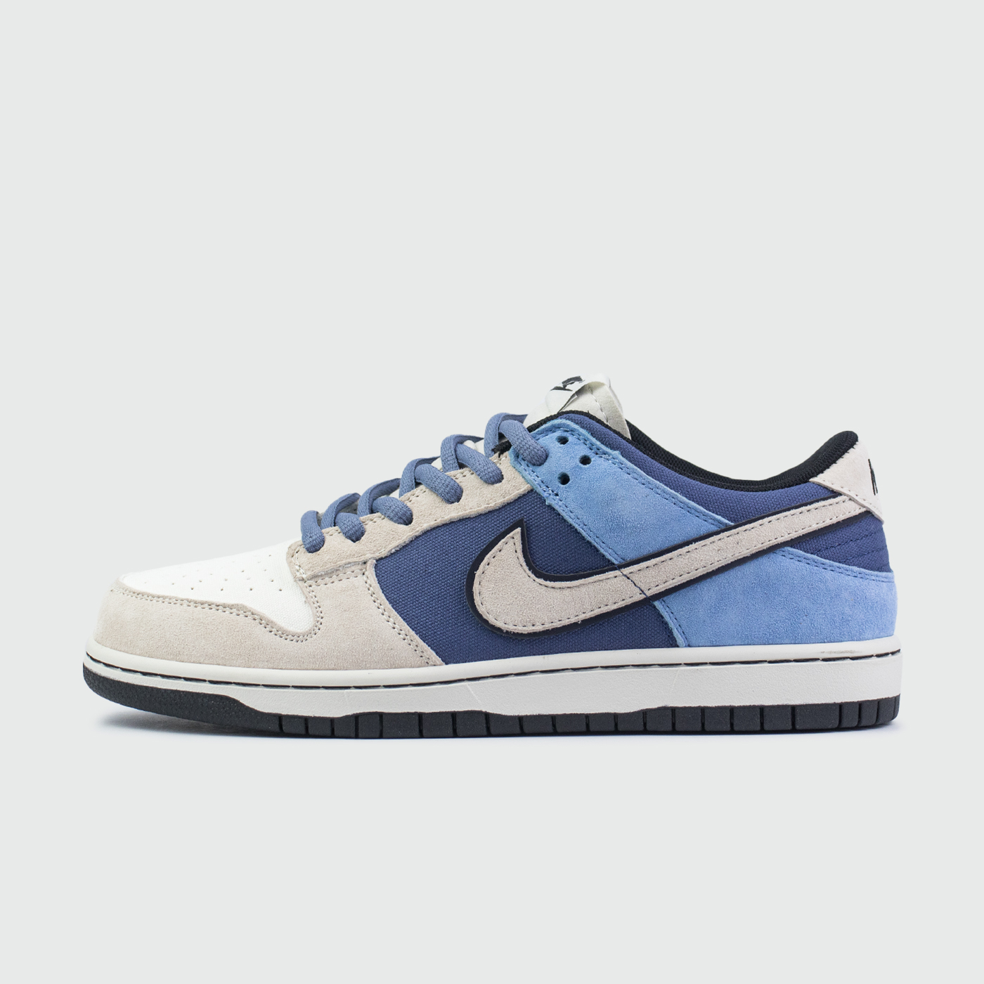 Кроссовки Nike Dunk Low Light Blue / Grey SteamBoy OST Кроссовки Nike Dunk Low Light Blue / Grey SteamBoy OST