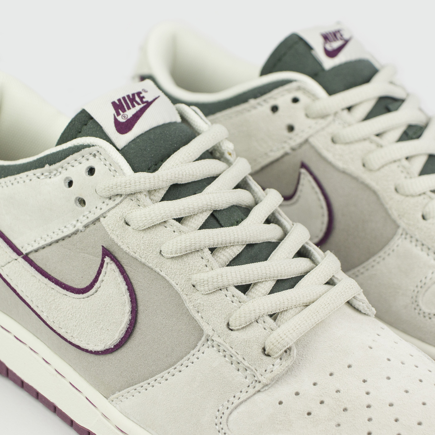 Кроссовки Nike Dunk Low L.Grey / Purple SteamBoy OST Кроссовки Nike Dunk Low L.Grey / Purple SteamBoy OST