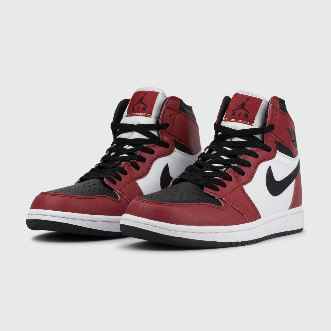 Кроссовки Nike Air Jordan 1 Red / Black with Fur Кроссовки Nike Air Jordan 1 Red / Black with Fur