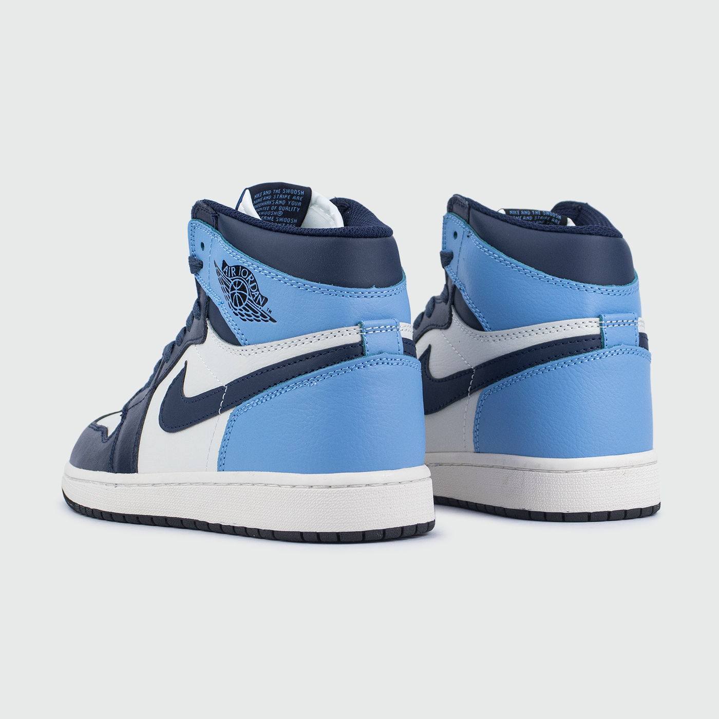 Кроссовки Nike Air Jordan 1 White / Blue Кроссовки Nike Air Jordan 1 White / Blue