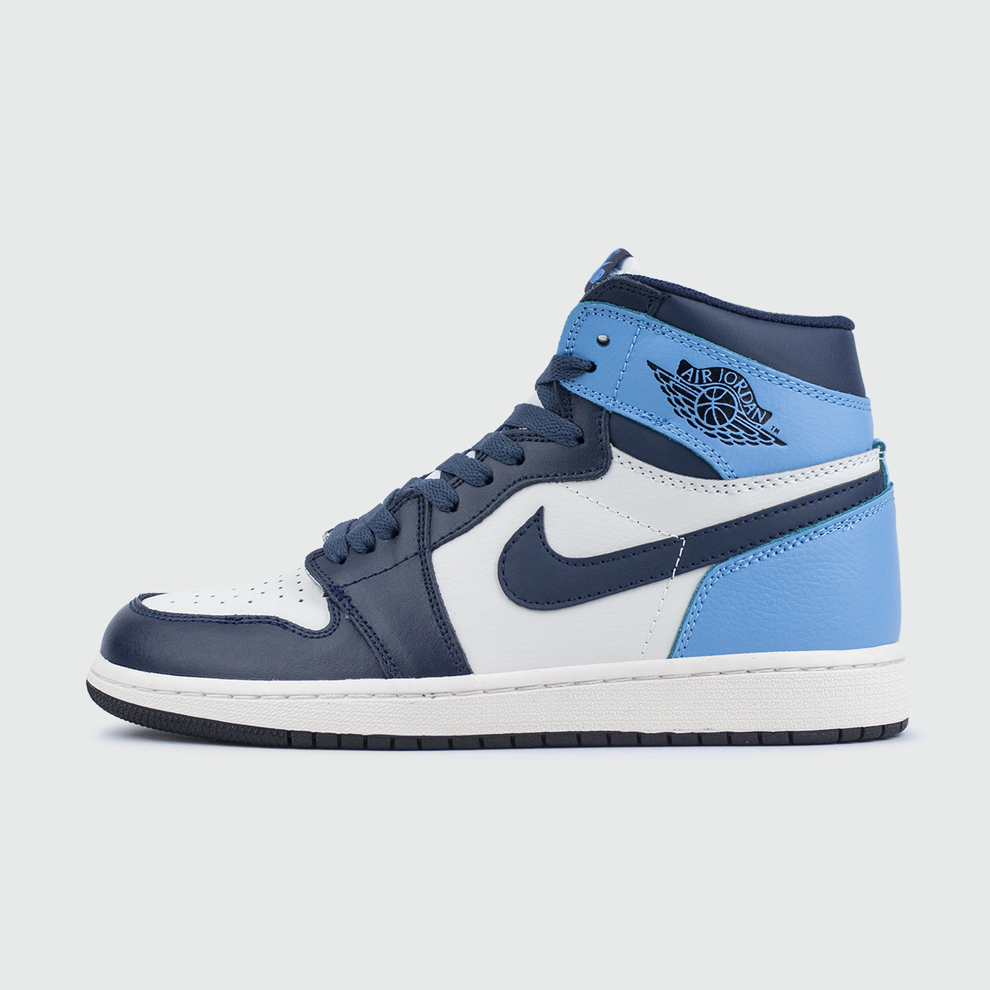 Кроссовки Nike Air Jordan 1 White / Blue Кроссовки Nike Air Jordan 1 White / Blue