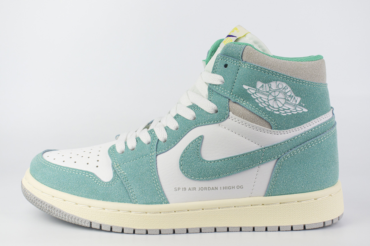Кроссовки Nike Air Jordan 1 Wmns White / Green dm Кроссовки Nike Air Jordan 1 Wmns White / Green dm
