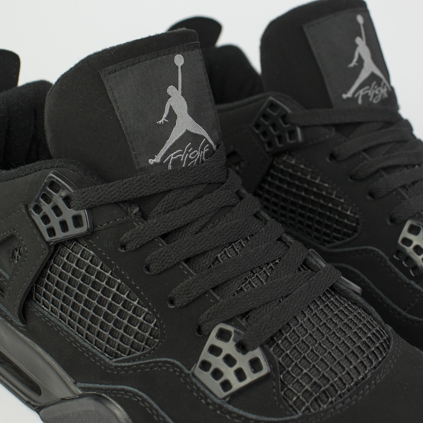 Кроссовки Nike Air Jordan 4 Retro Triple Black Кроссовки Nike Air Jordan 4 Retro Triple Black