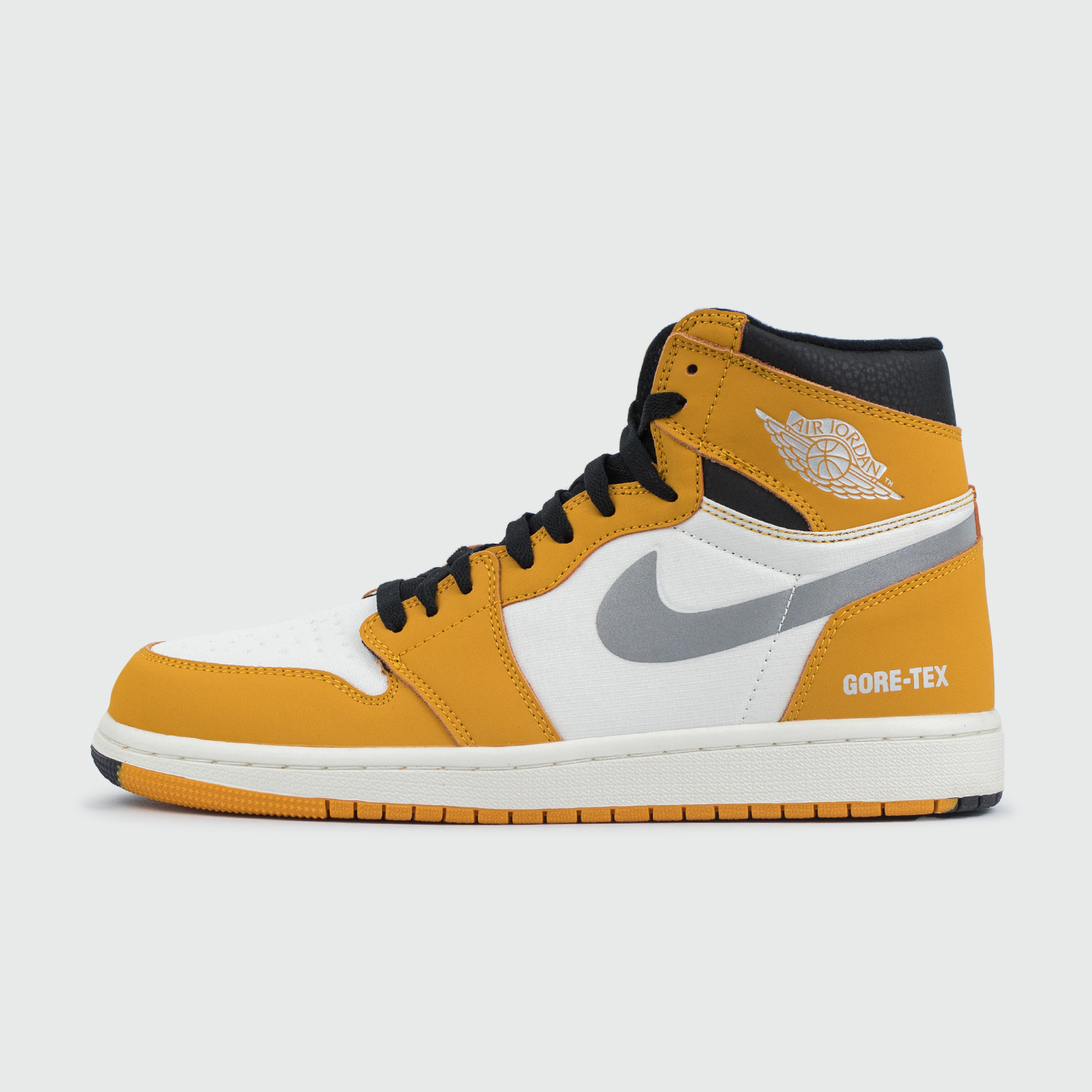 Кроссовки Nike Air Jordan 1 White / Orange Gtx Кроссовки Nike Air Jordan 1 White / Orange Gtx