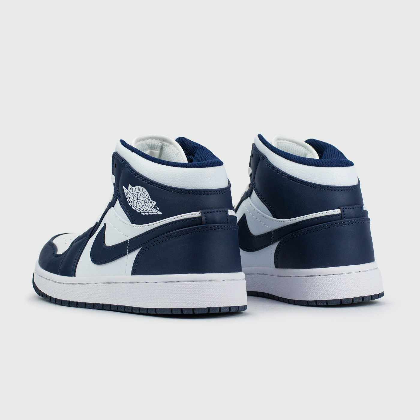 Кроссовки Nike Air Jordan 1 White / Metallic Gold / Obsidian Кроссовки Nike Air Jordan 1 White / Metallic Gold / Obsidian