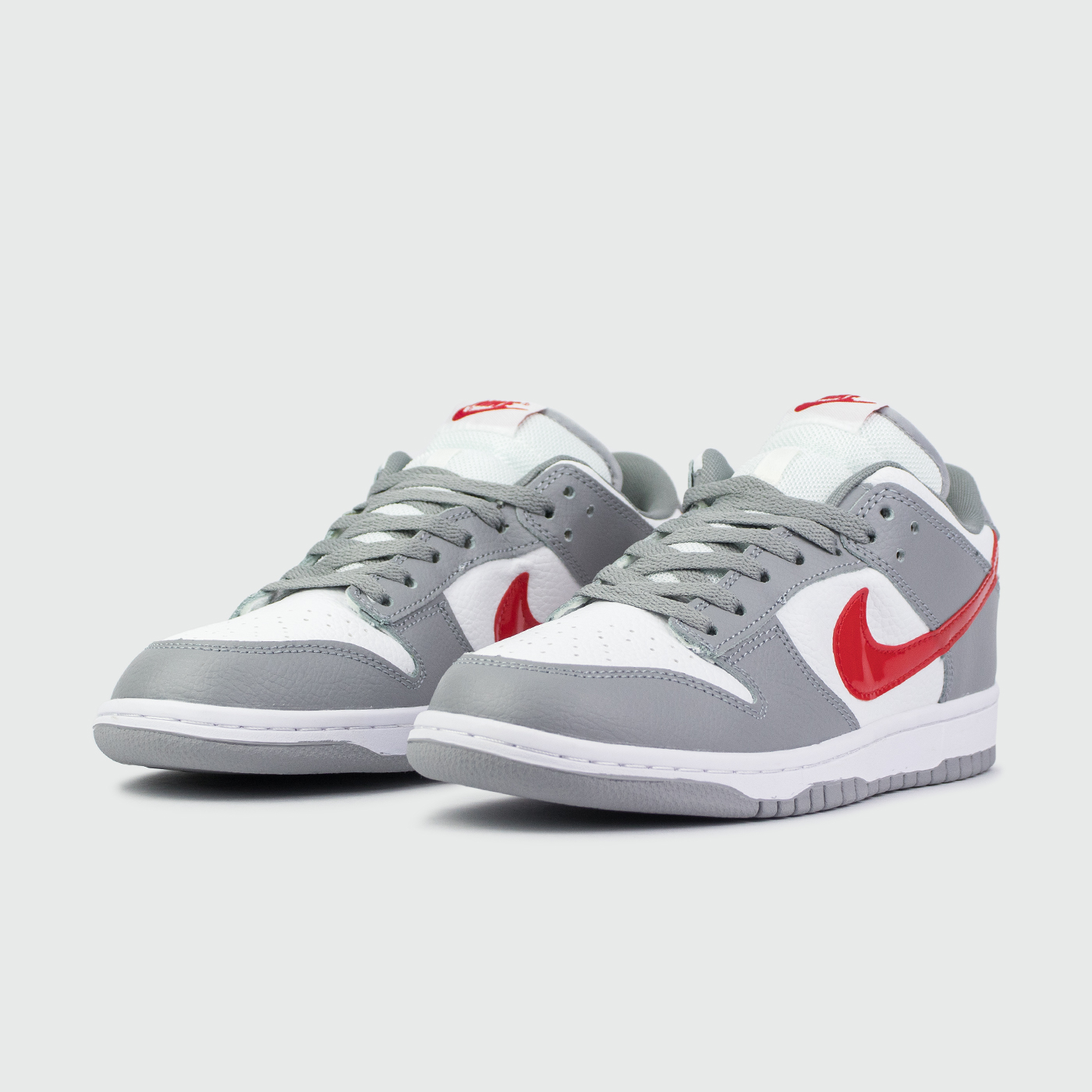 Кроссовки Nike Dunk Low Grey / Red Кроссовки Nike Dunk Low Grey / Red