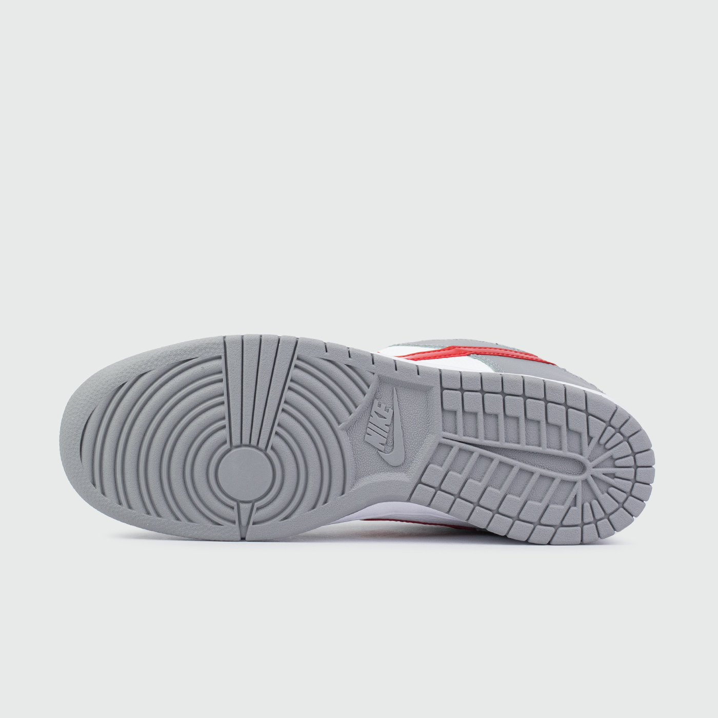 Кроссовки Nike Dunk Low Grey / Red Кроссовки Nike Dunk Low Grey / Red