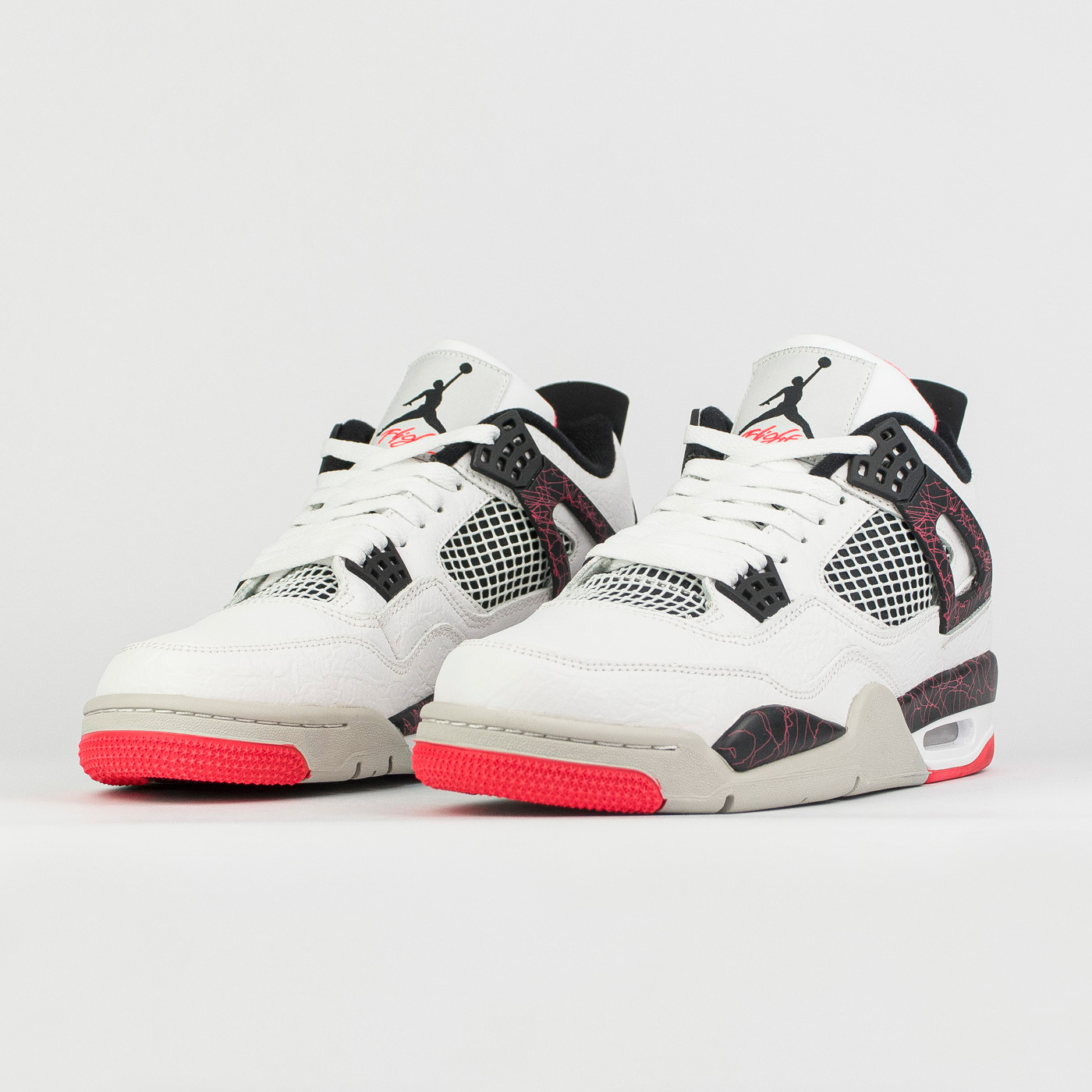 Кроссовки Nike Air Jordan 4 Retro Flight Nostalgia Кроссовки Nike Air Jordan 4 Retro Flight Nostalgia