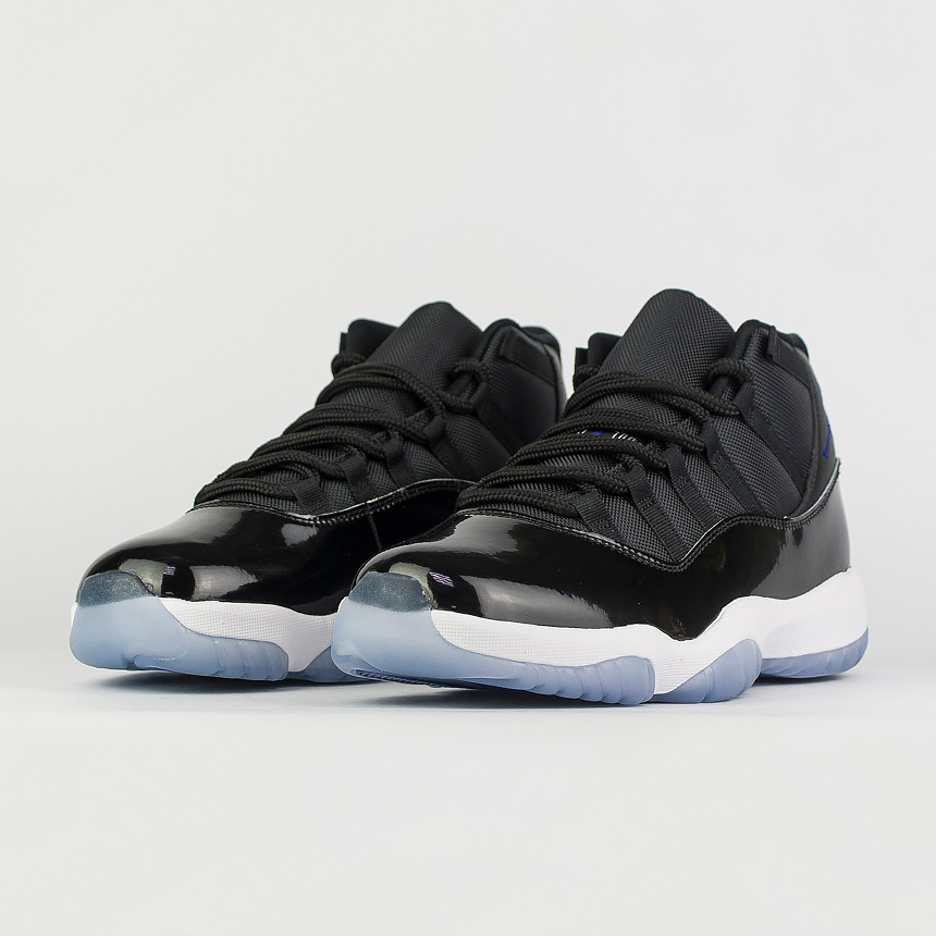 Кроссовки Nike Air Jordan 11 Space Jam Кроссовки Nike Air Jordan 11 Space Jam