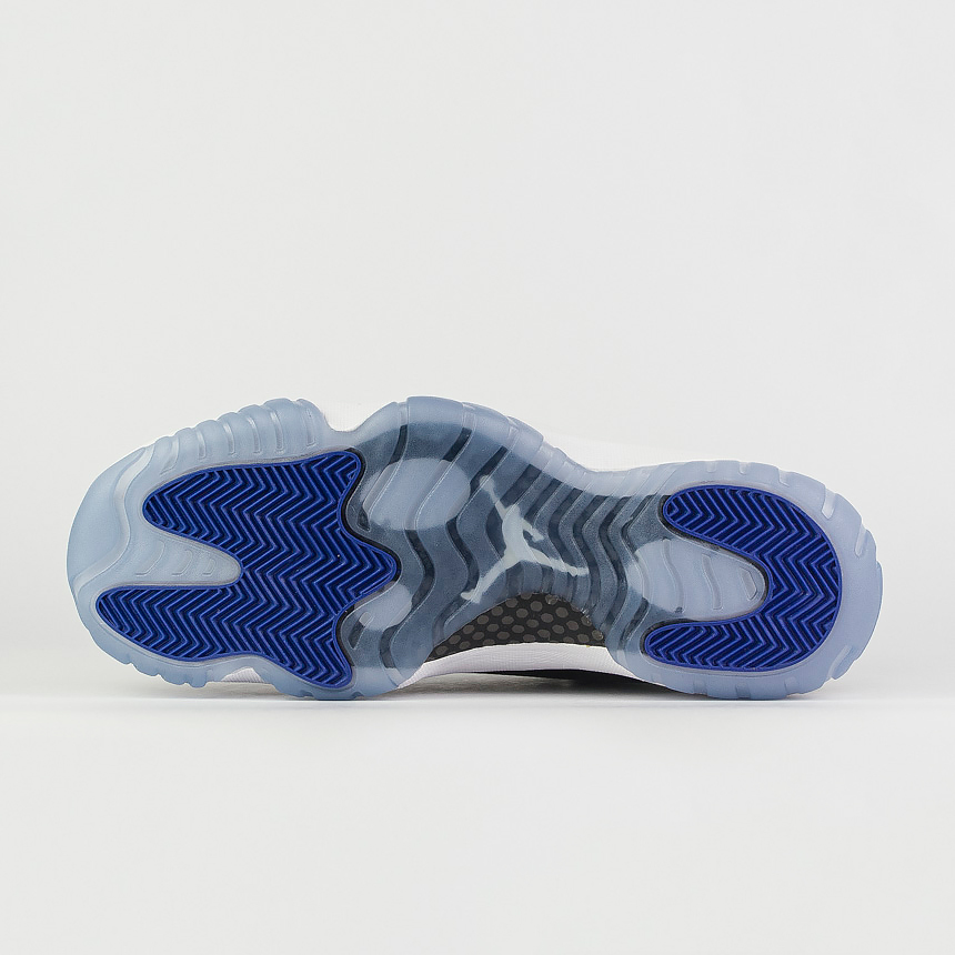 Кроссовки Nike Air Jordan 11 Space Jam Кроссовки Nike Air Jordan 11 Space Jam