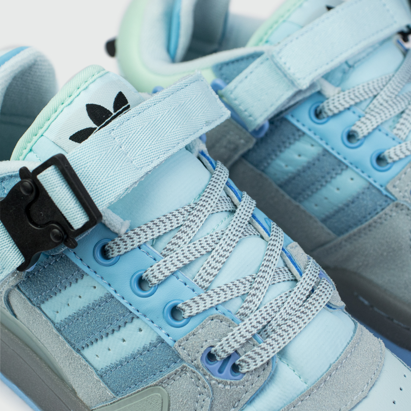Кроссовки Adidas Forum Low x Bad Bunny Blue / Grey Кроссовки Adidas Forum Low x Bad Bunny Blue / Grey