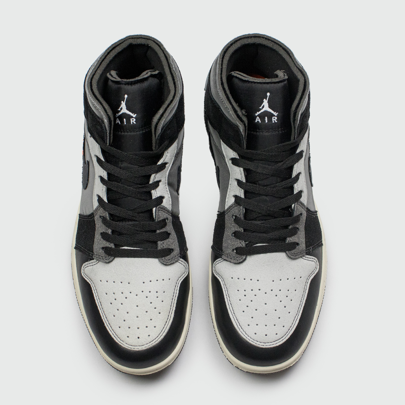 Кроссовки Nike Air Jordan 1 Inside Out Black / Grey Кроссовки Nike Air Jordan 1 Inside Out Black / Grey