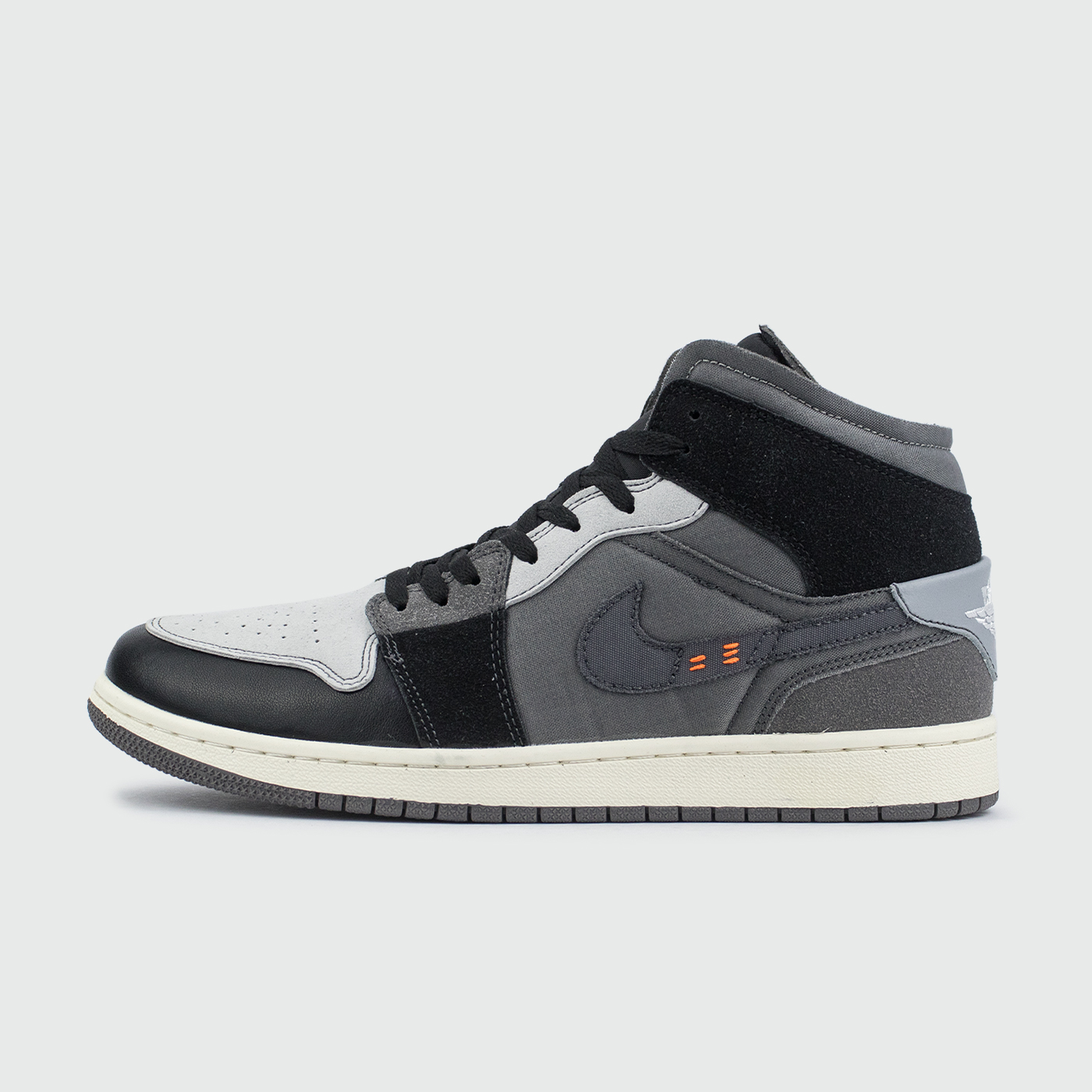 Кроссовки Nike Air Jordan 1 Inside Out Black / Grey Кроссовки Nike Air Jordan 1 Inside Out Black / Grey