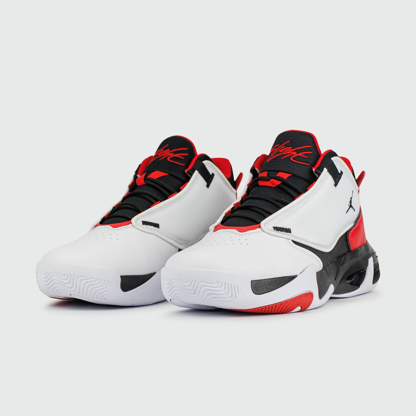 Кроссовки Nike Air Jordan Max Aura 4 White / Red Кроссовки Nike Air Jordan Max Aura 4 White / Red