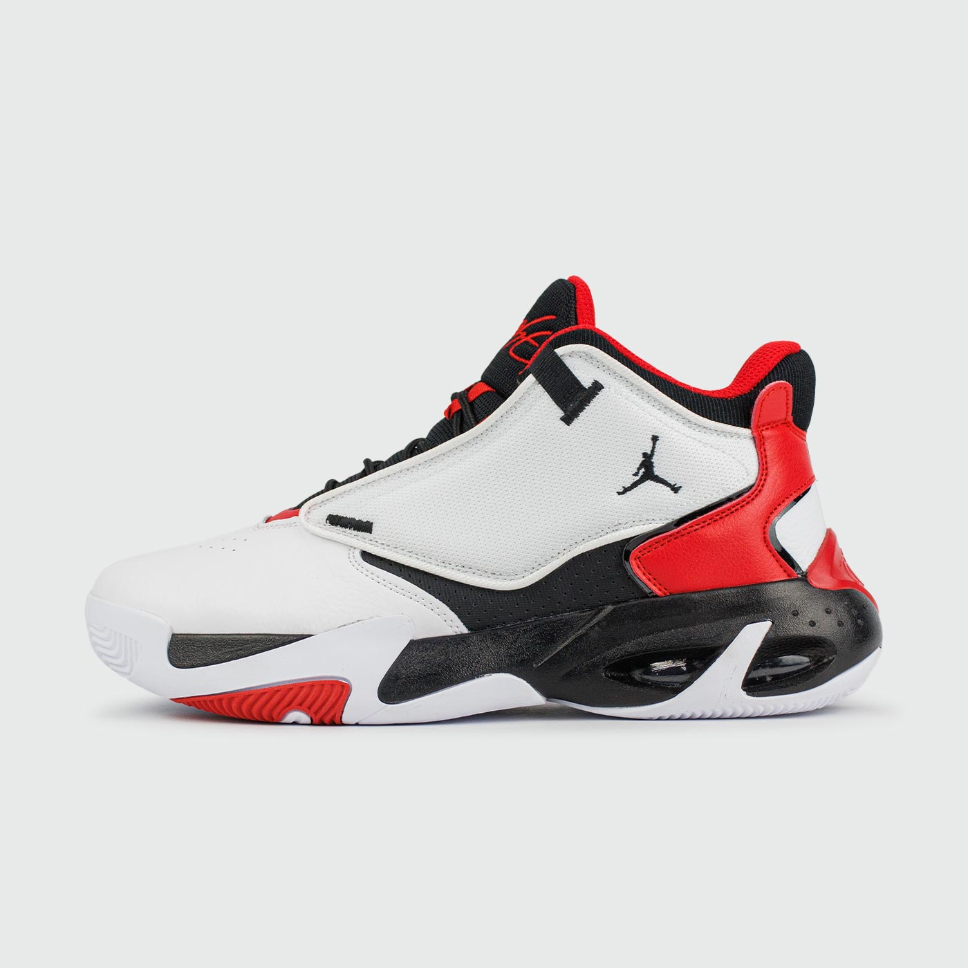 Кроссовки Nike Air Jordan Max Aura 4 White / Red Кроссовки Nike Air Jordan Max Aura 4 White / Red
