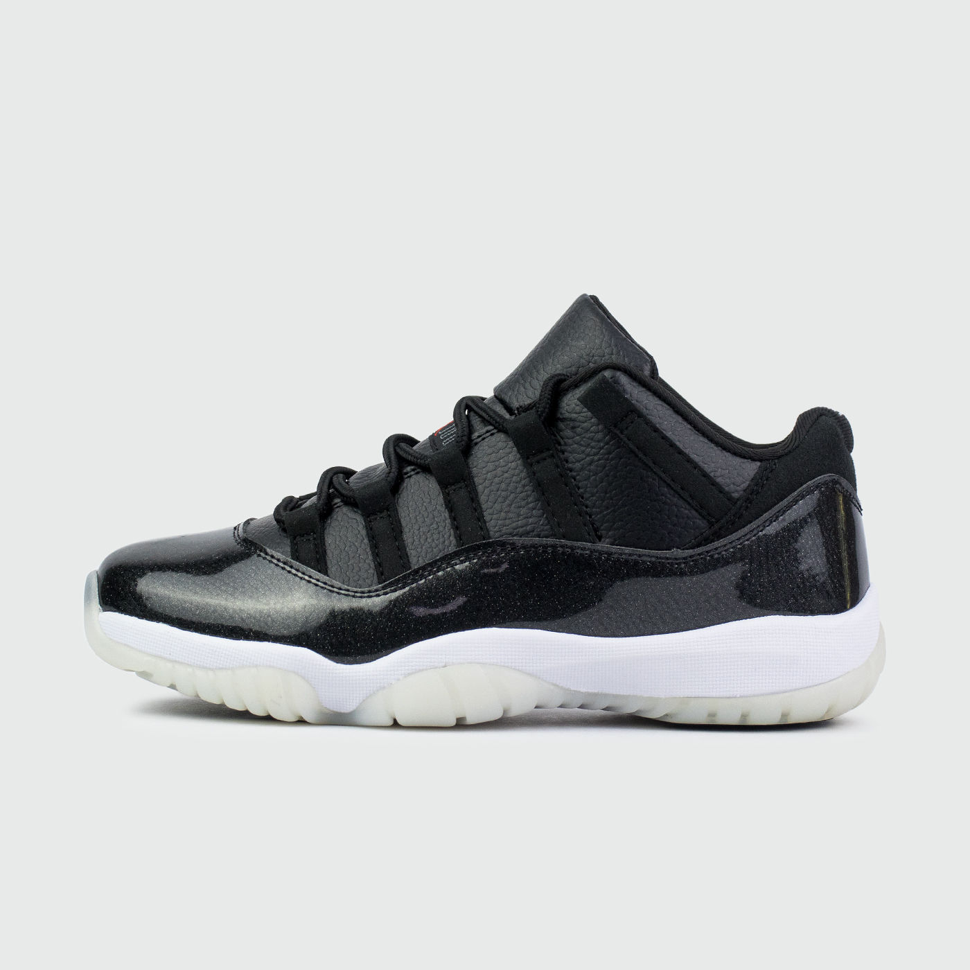 Кроссовки Nike Air Jordan 11 Low 72-10 Кроссовки Nike Air Jordan 11 Low 72-10