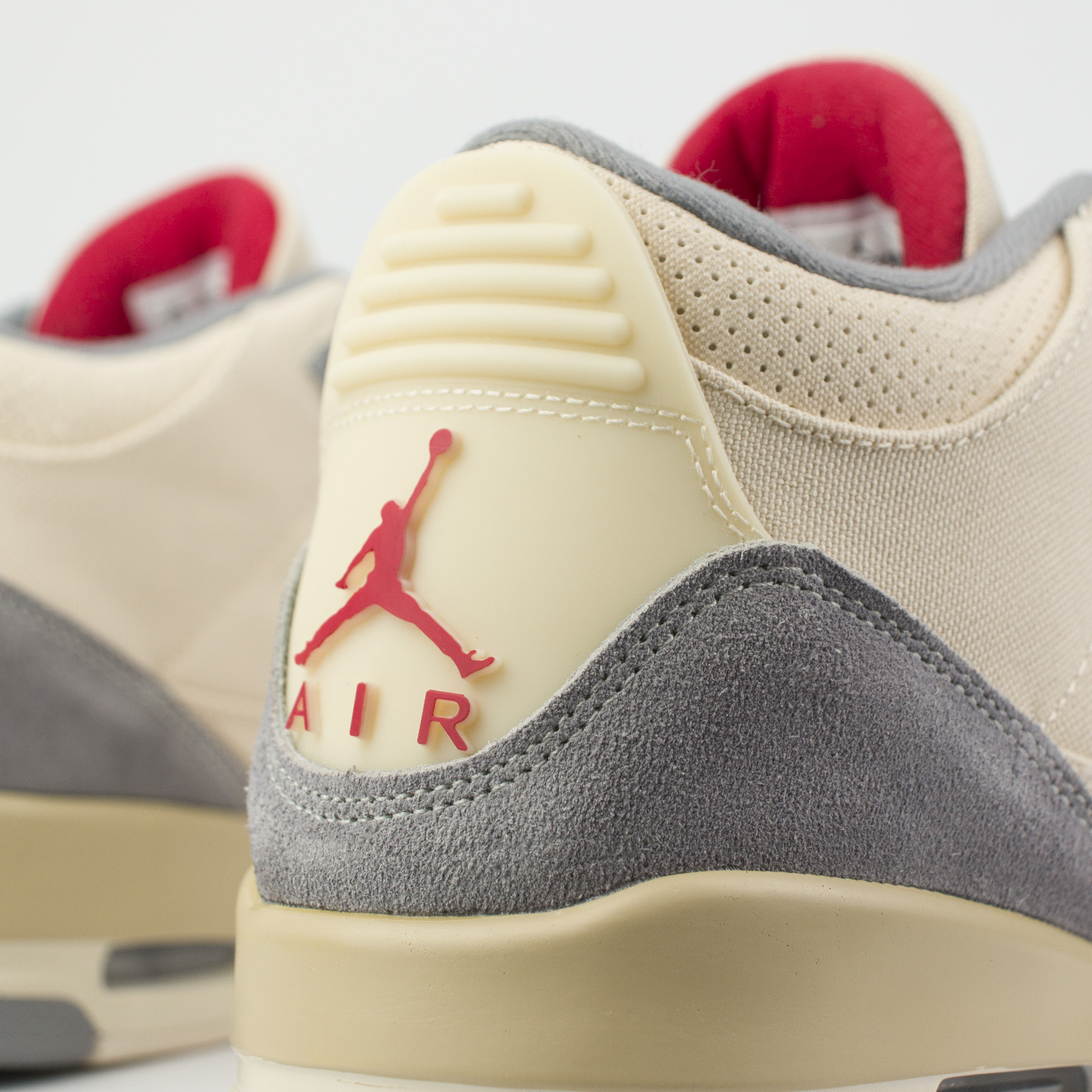 Кроссовки Nike Air Jordan 3 Muslin
