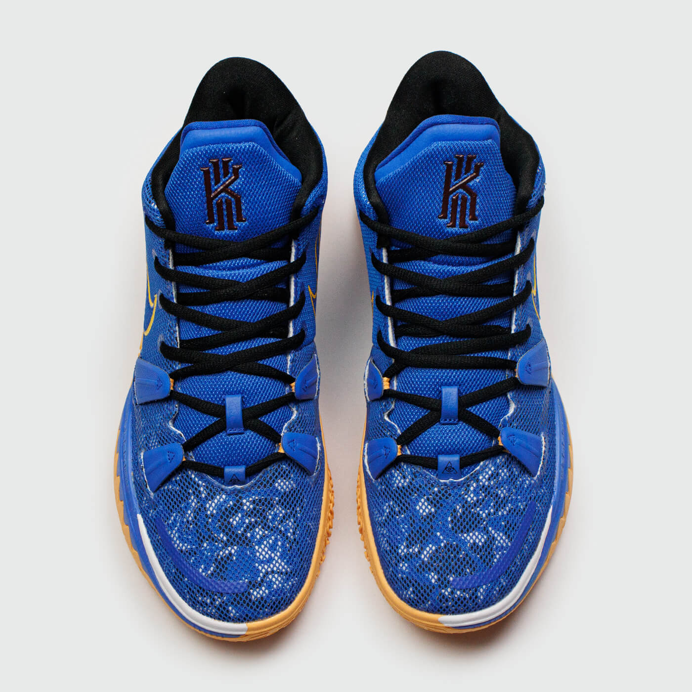 Кроссовки Nike Kyrie 7 Sisterhood