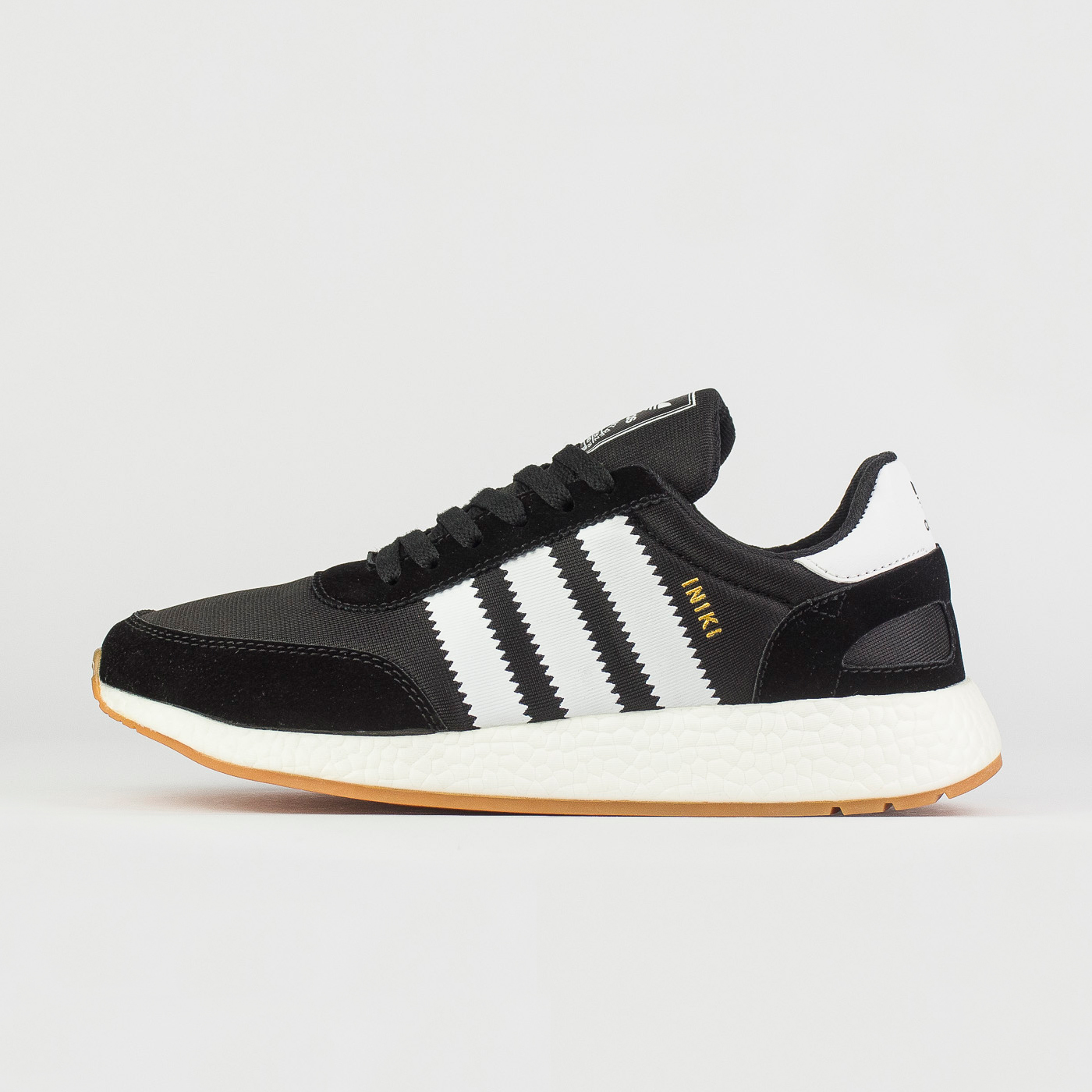 Кроссовки Adidas Iniki Runner Boost Wmns Black / White / Wh. Str Кроссовки Adidas Iniki Runner Boost Wmns Black / White / Wh. Str