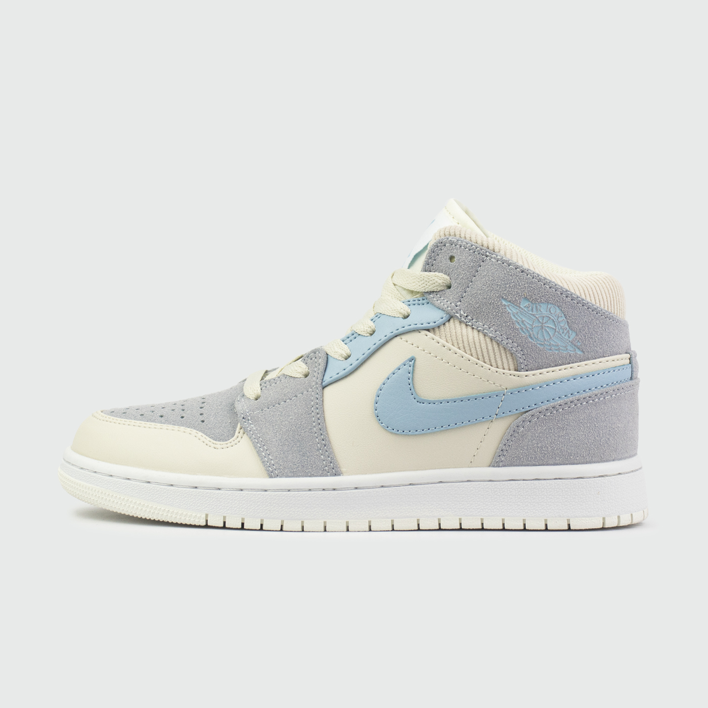 Кроссовки Nike Air Jordan 1 Wmns L.Violet / Blue Кроссовки Nike Air Jordan 1 Wmns L.Violet / Blue