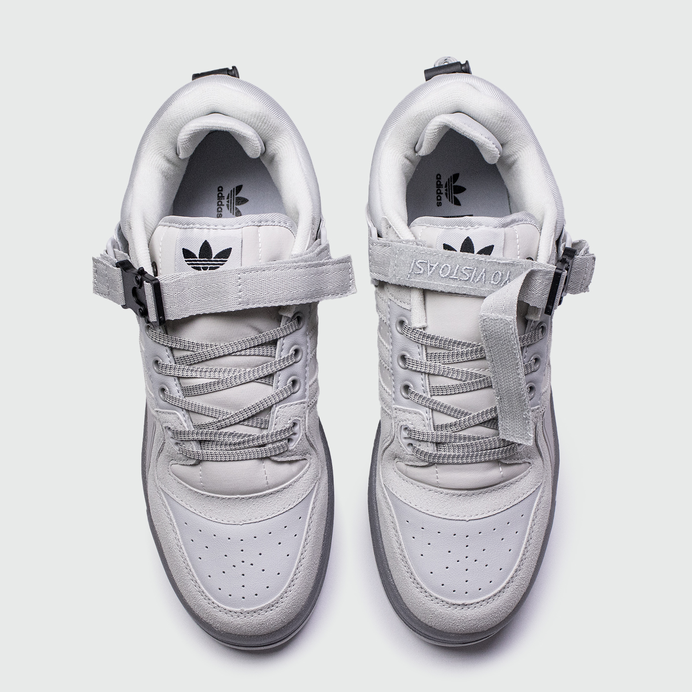 Кроссовки Adidas Forum Low x Bad Bunny Wmns Light Grey Кроссовки Adidas Forum Low x Bad Bunny Wmns Light Grey