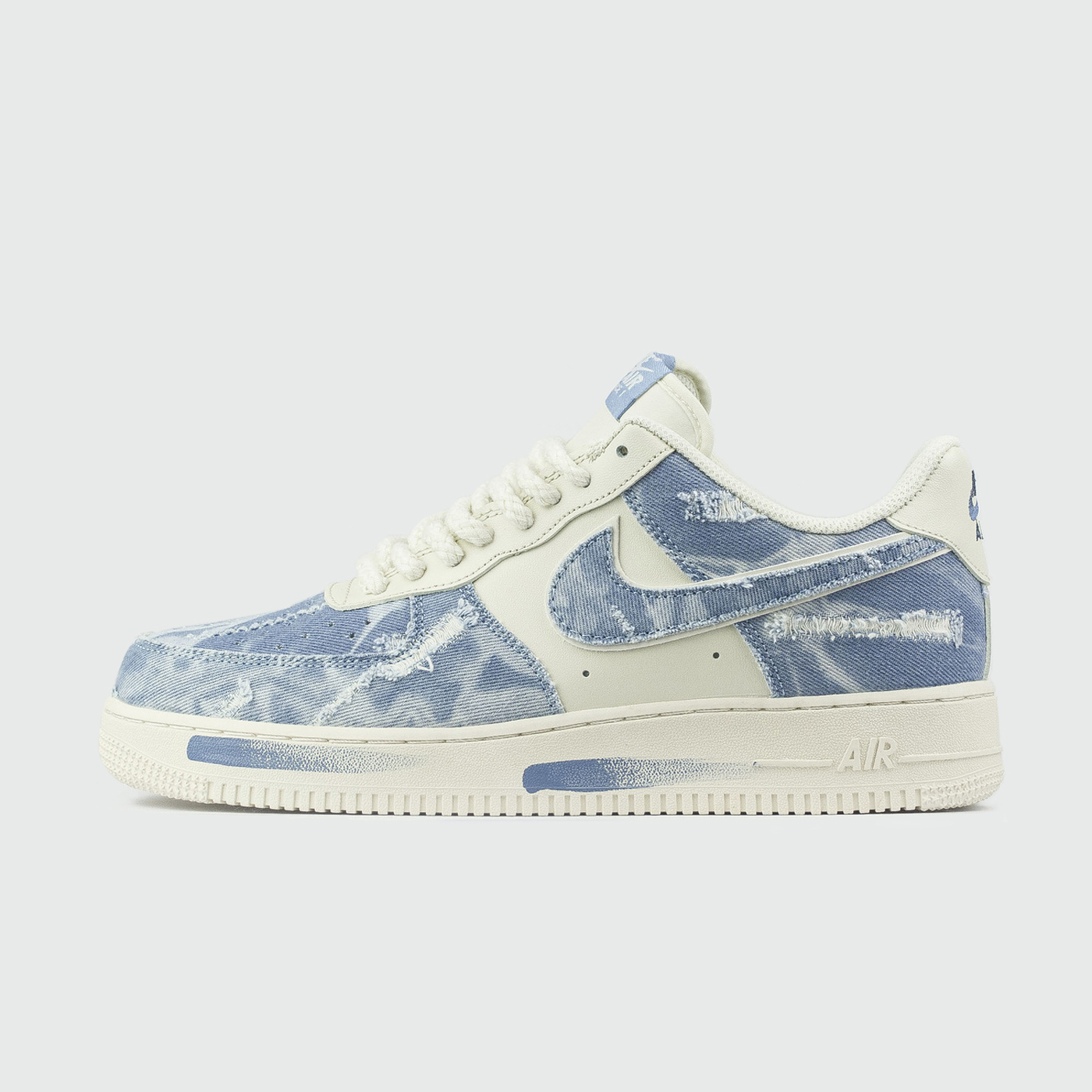 Кроссовки Nike Air Force 1 Low Wmns Denim Кроссовки Nike Air Force 1 Low Wmns Denim