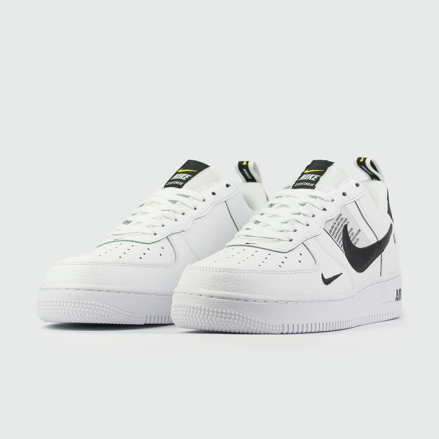 Кроссовки Nike Air Force 1 Low 07 LV8 Wmns White / Black new Кроссовки Nike Air Force 1 Low 07 LV8 Wmns White / Black new
