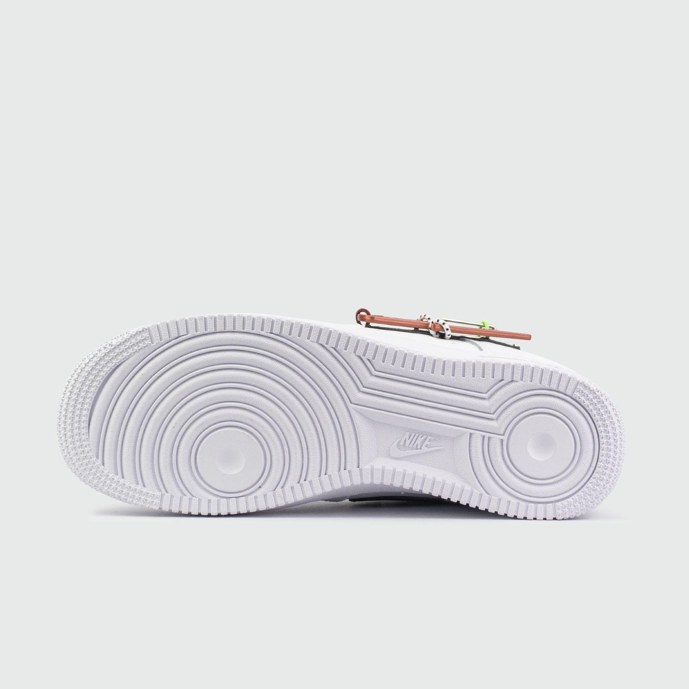 Кроссовки Nike Air Force 1 Low Wmns Carabiner Swoosh Кроссовки Nike Air Force 1 Low Wmns Carabiner Swoosh