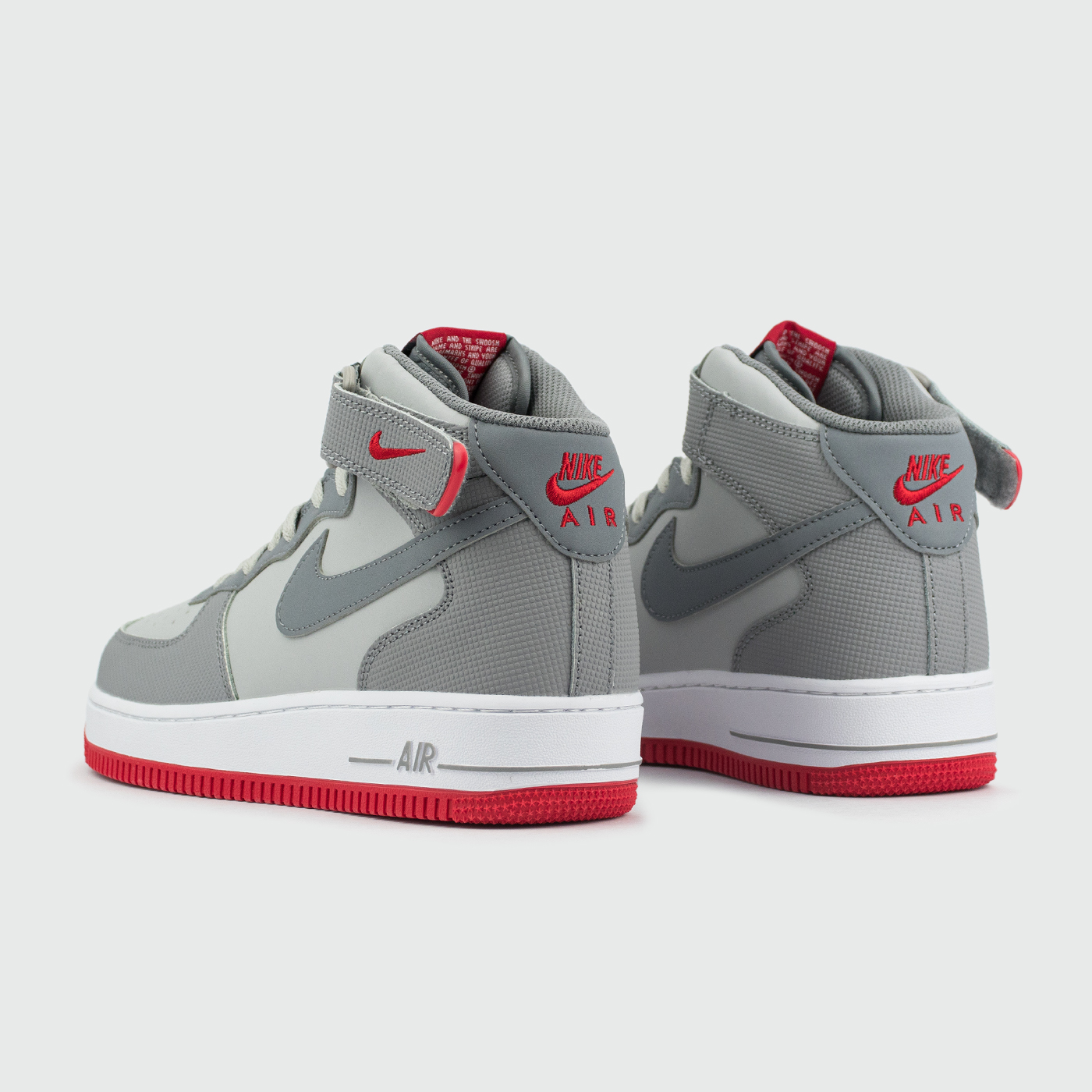 Кроссовки Nike Air Force 1 Wmns L.Grey / Red Ftwr. Кроссовки Nike Air Force 1 Wmns L.Grey / Red Ftwr.
