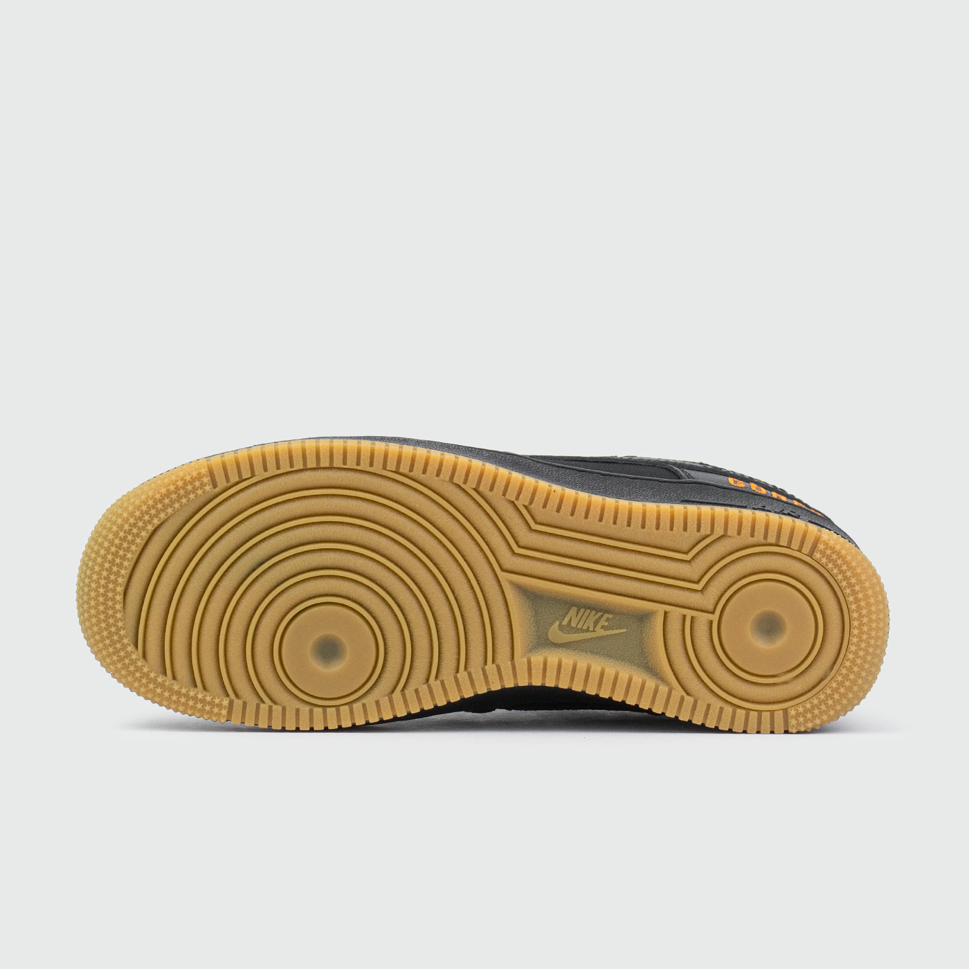 Кроссовки Nike Air Force 1 Low Gore-tex Wmns Black / Gum new Кроссовки Nike Air Force 1 Low Gore-tex Wmns Black / Gum new