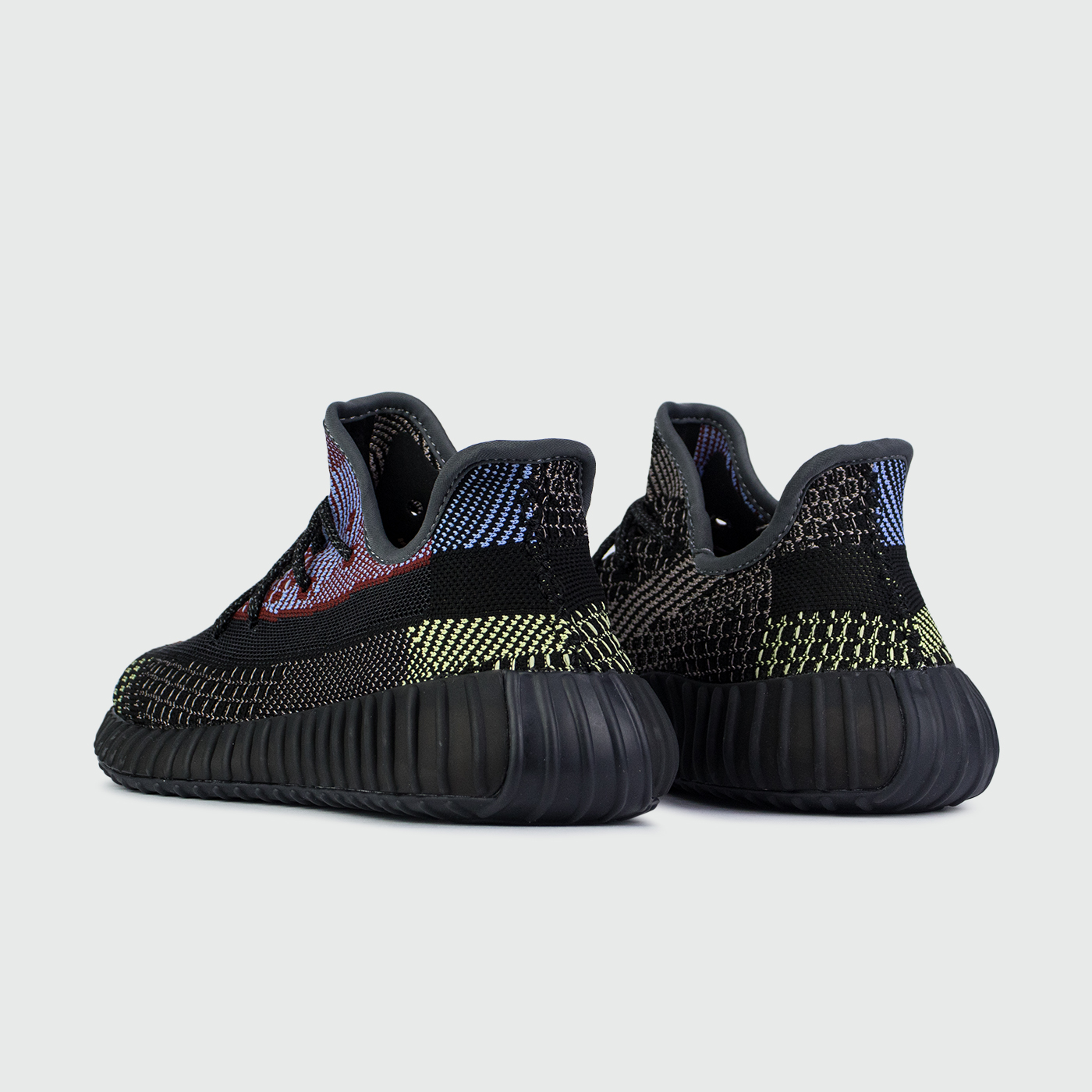Кроссовки Adidas Yeezy 350 boost v2 Wmns Yecheil Кроссовки Adidas Yeezy 350 boost v2 Wmns Yecheil