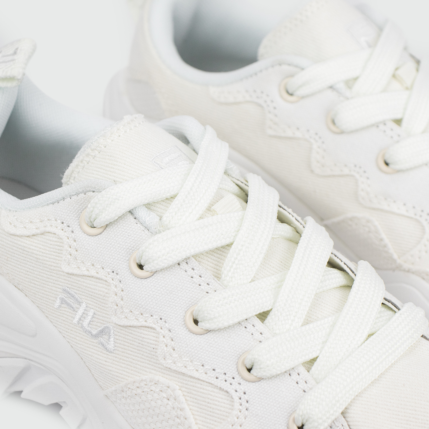 Кроссовки Fila WMNS White Кроссовки Fila WMNS White