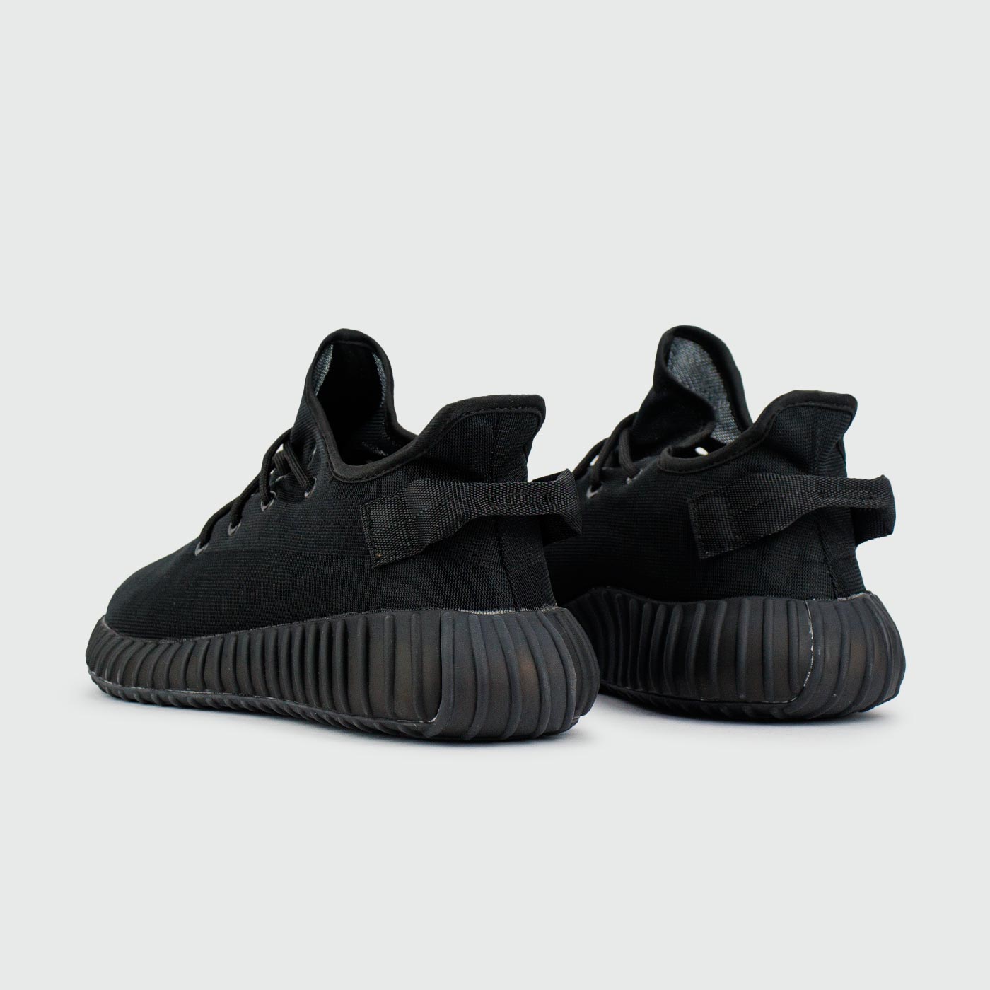 Кроссовки Adidas Yeezy 350 boost v2 Wmns Mono Cinder Кроссовки Adidas Yeezy 350 boost v2 Wmns Mono Cinder