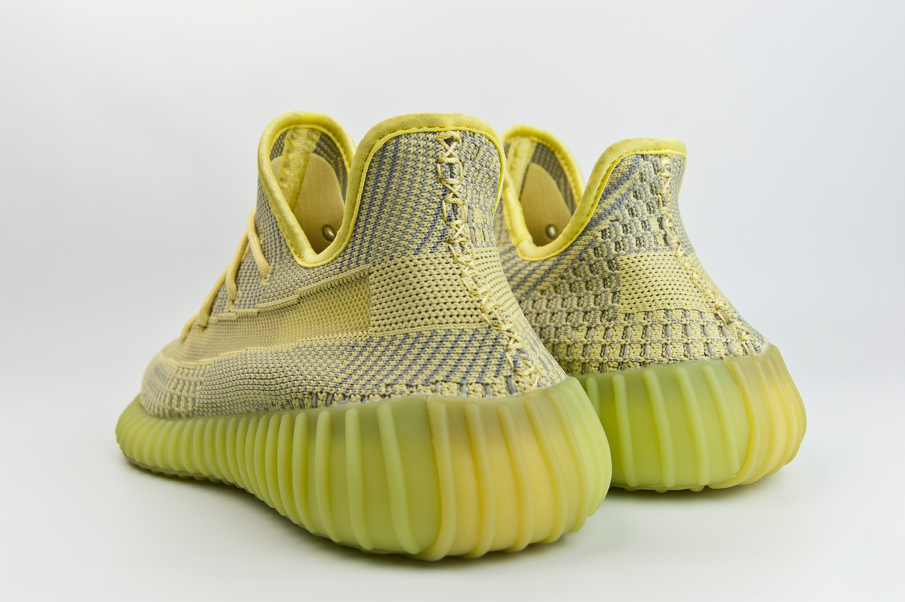 Кроссовки Adidas Yeezy 350 boost V2 Wmns Antlia Non-Ref Кроссовки Adidas Yeezy 350 boost V2 Wmns Antlia Non-Ref