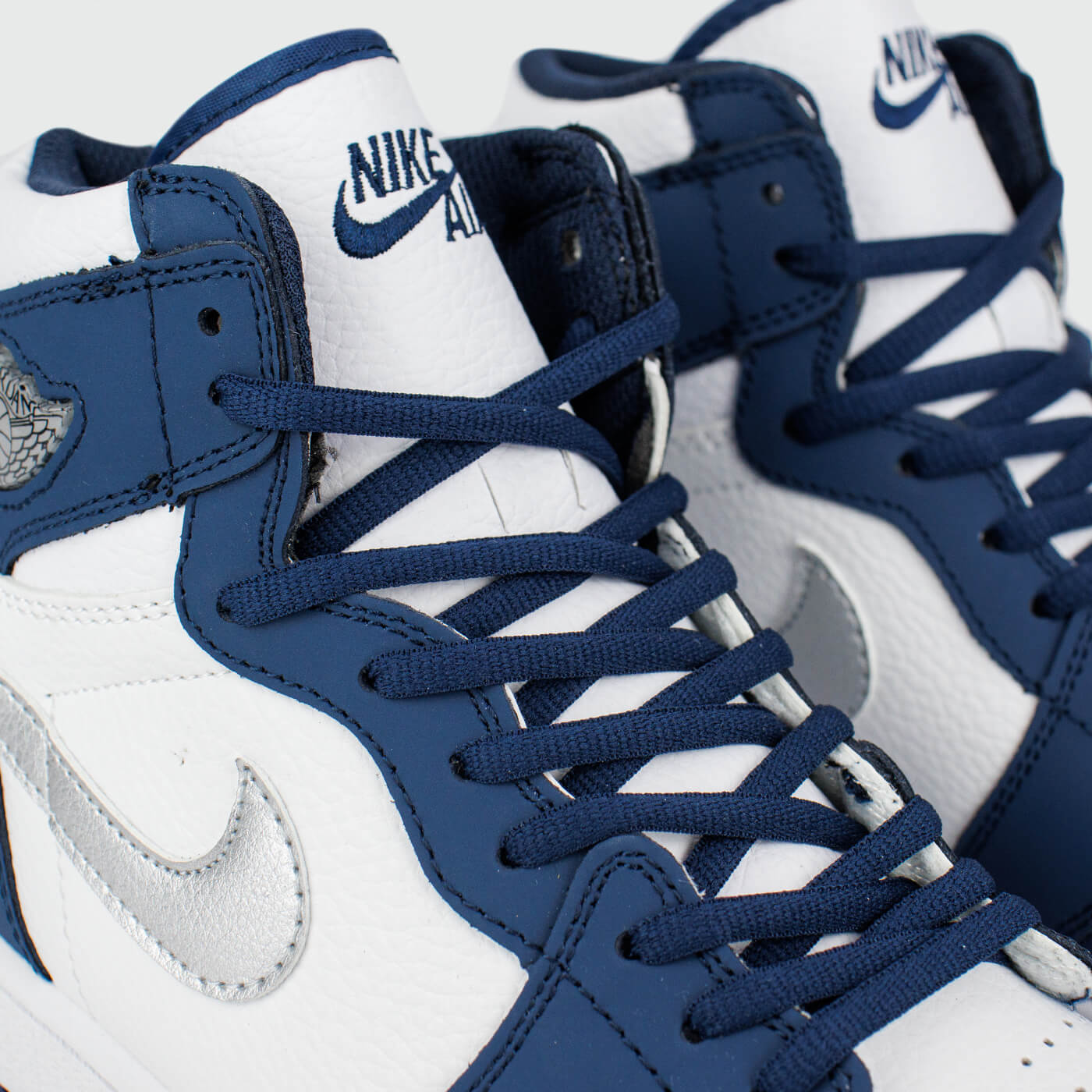 Кроссовки Air Jordan 1 High Midnight Navy Кроссовки Air Jordan 1 High Midnight Navy