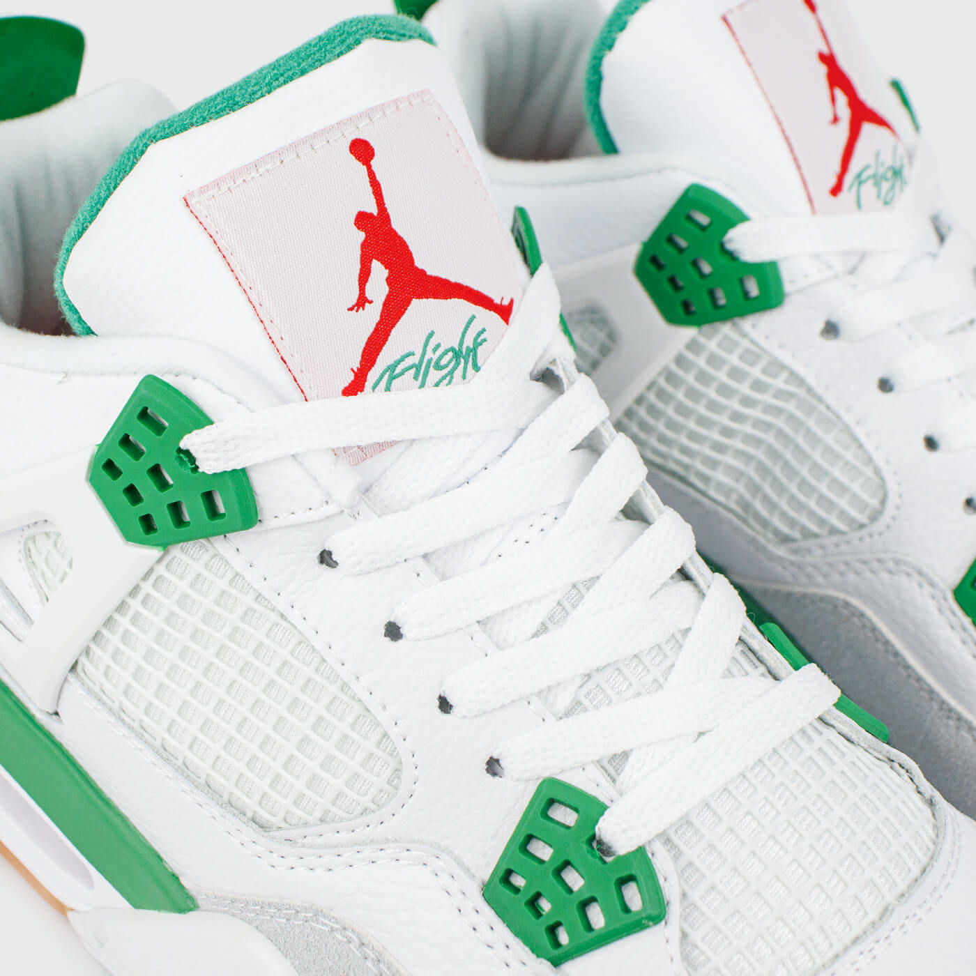Кроссовки Nike Air Jordan 4 Pine Green Кроссовки Nike Air Jordan 4 Pine Green