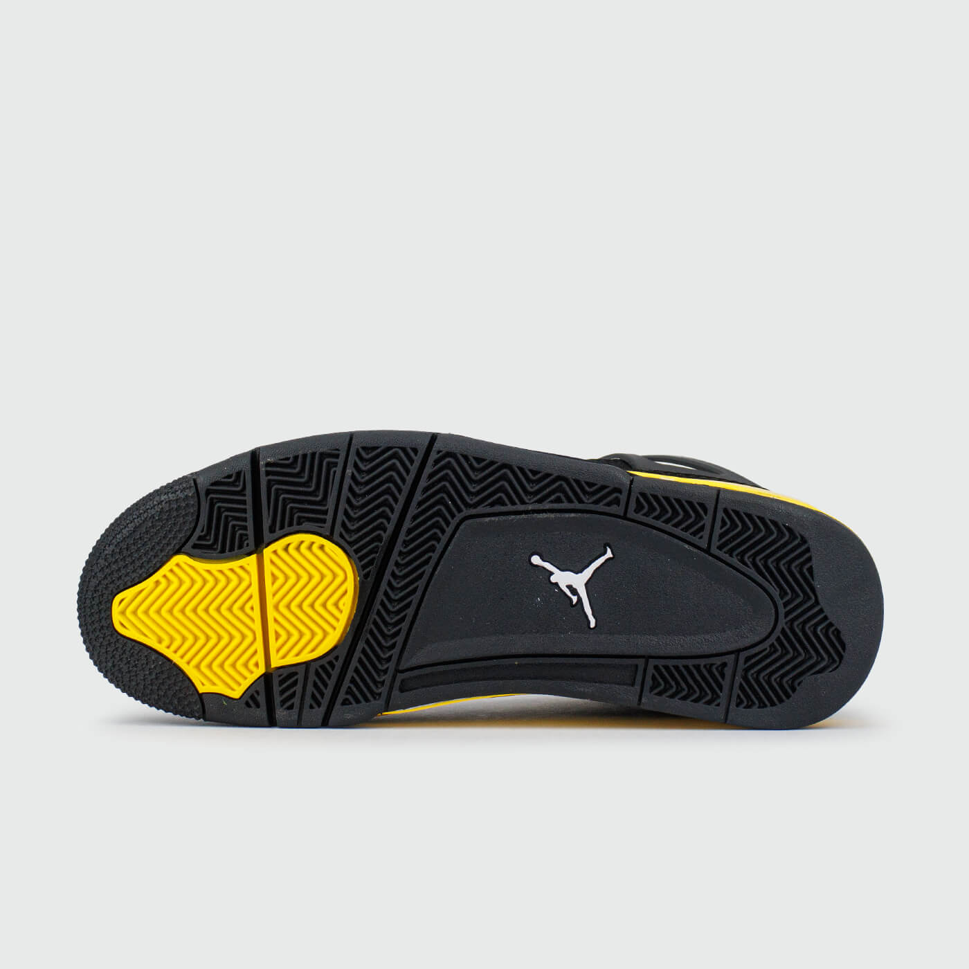 Кроссовки Nike Air Jordan 4 Thunder Кроссовки Nike Air Jordan 4 Thunder